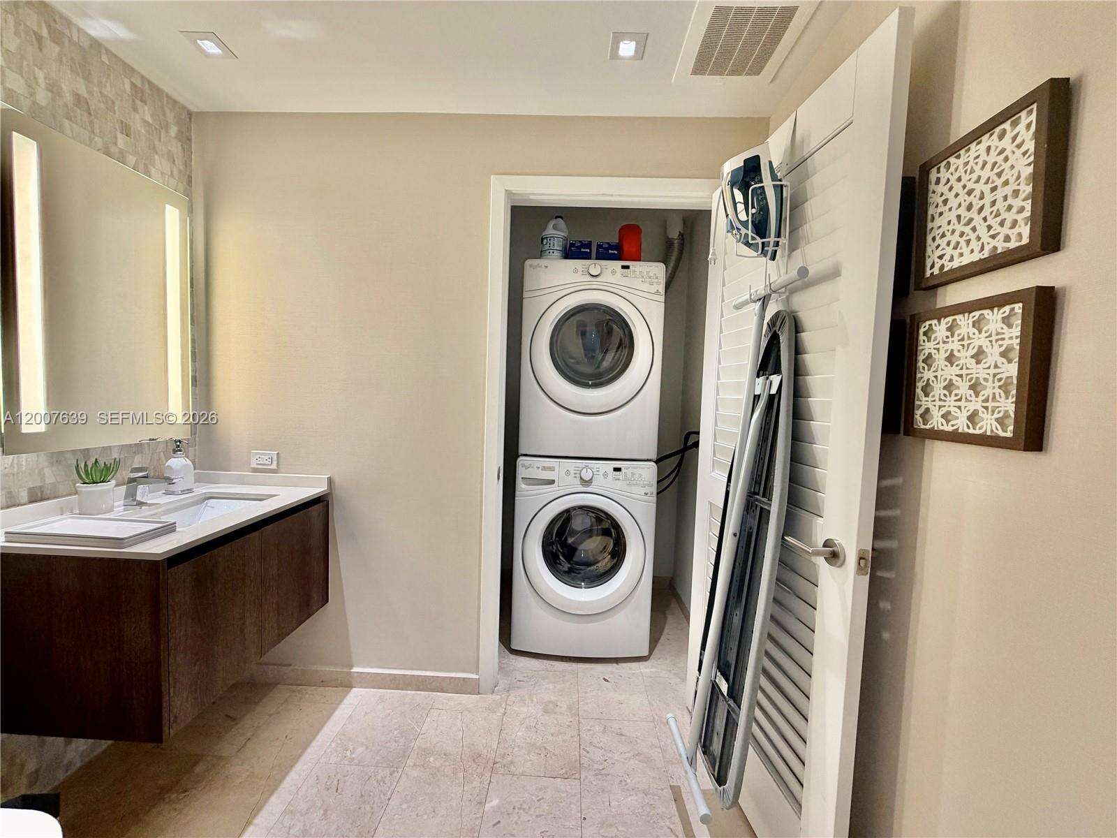 Rise Brickell at 88 7 St, Miami, FL 33130 - For Rent photo 31