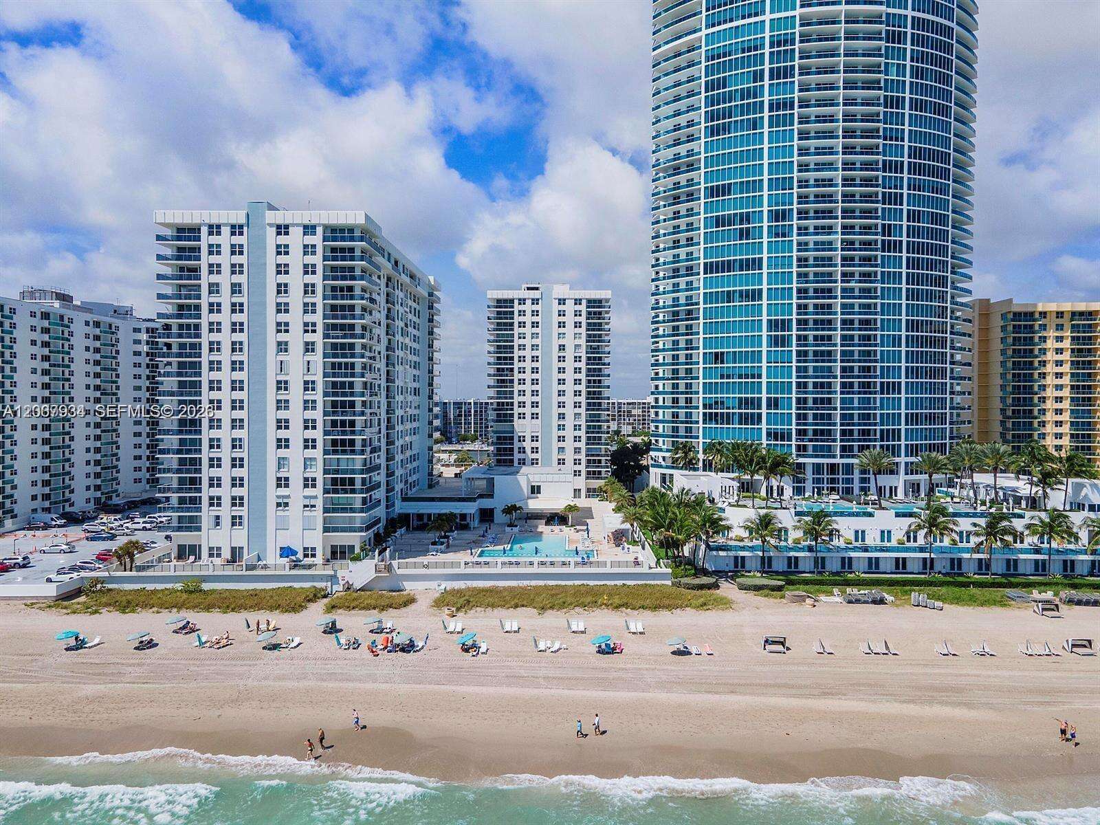 Aquarius at 2751 Ocean Dr, Hollywood, FL 33019 - For Rent photo 1