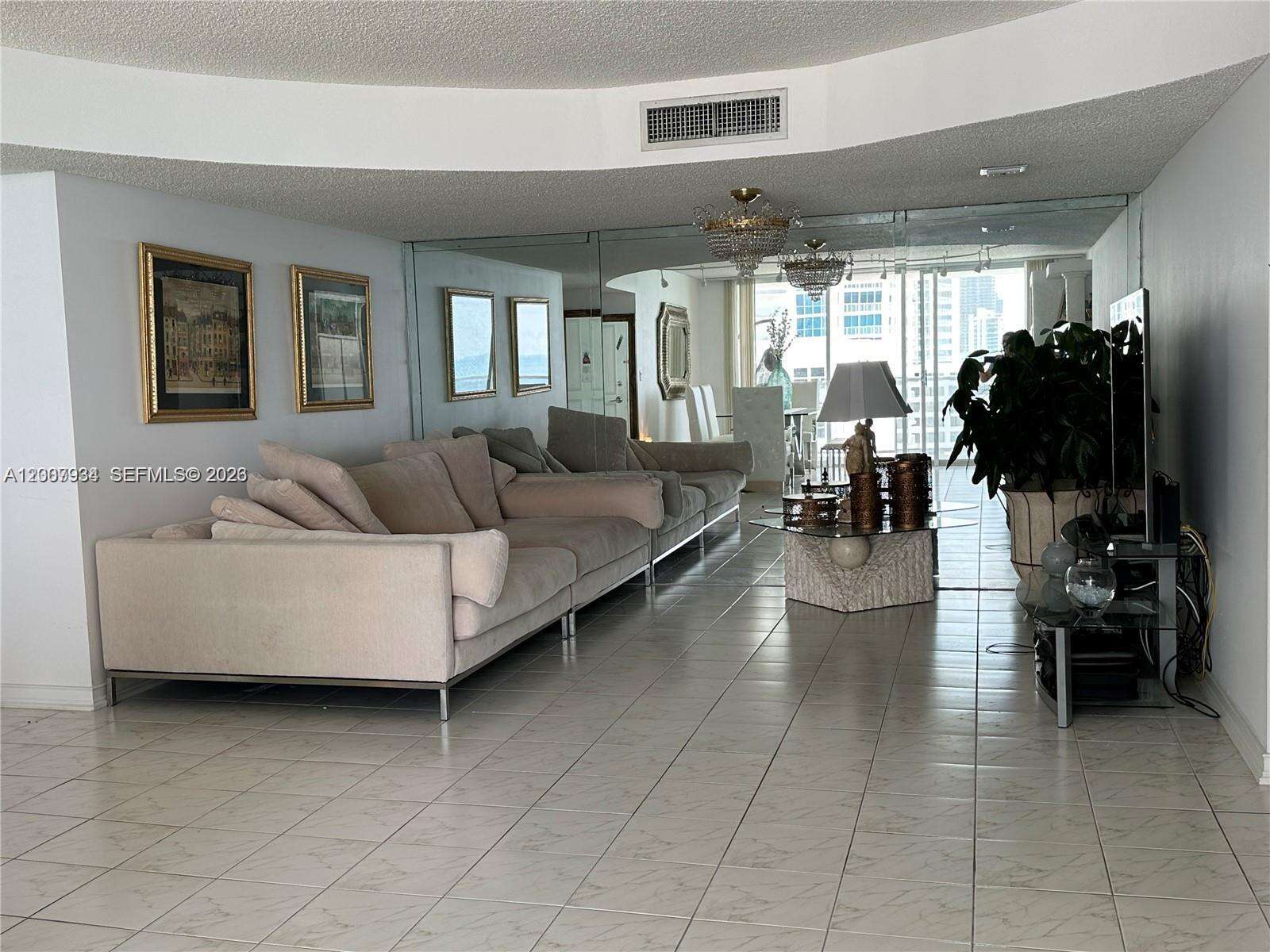 Aquarius at 2751 Ocean Dr, Hollywood, FL 33019 - For Rent photo 15