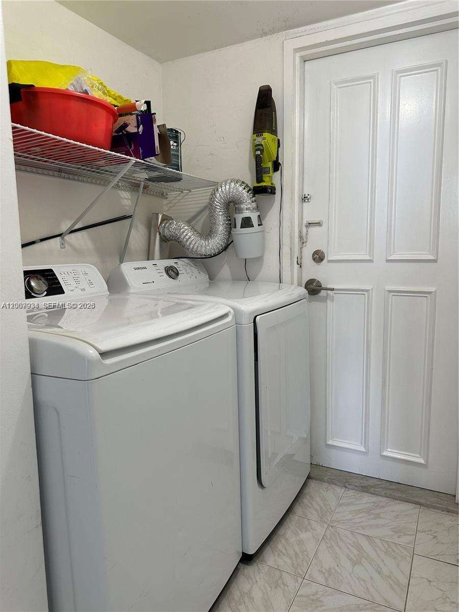 Aquarius at 2751 Ocean Dr, Hollywood, FL 33019 - For Rent photo 18
