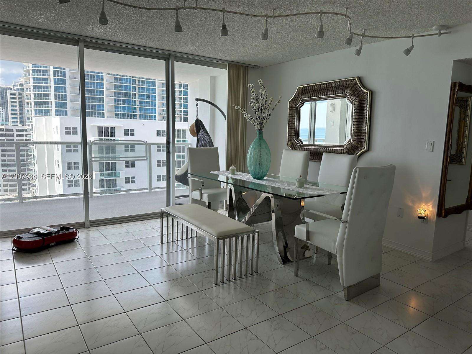 Aquarius at 2751 Ocean Dr, Hollywood, FL 33019 - For Rent photo 19