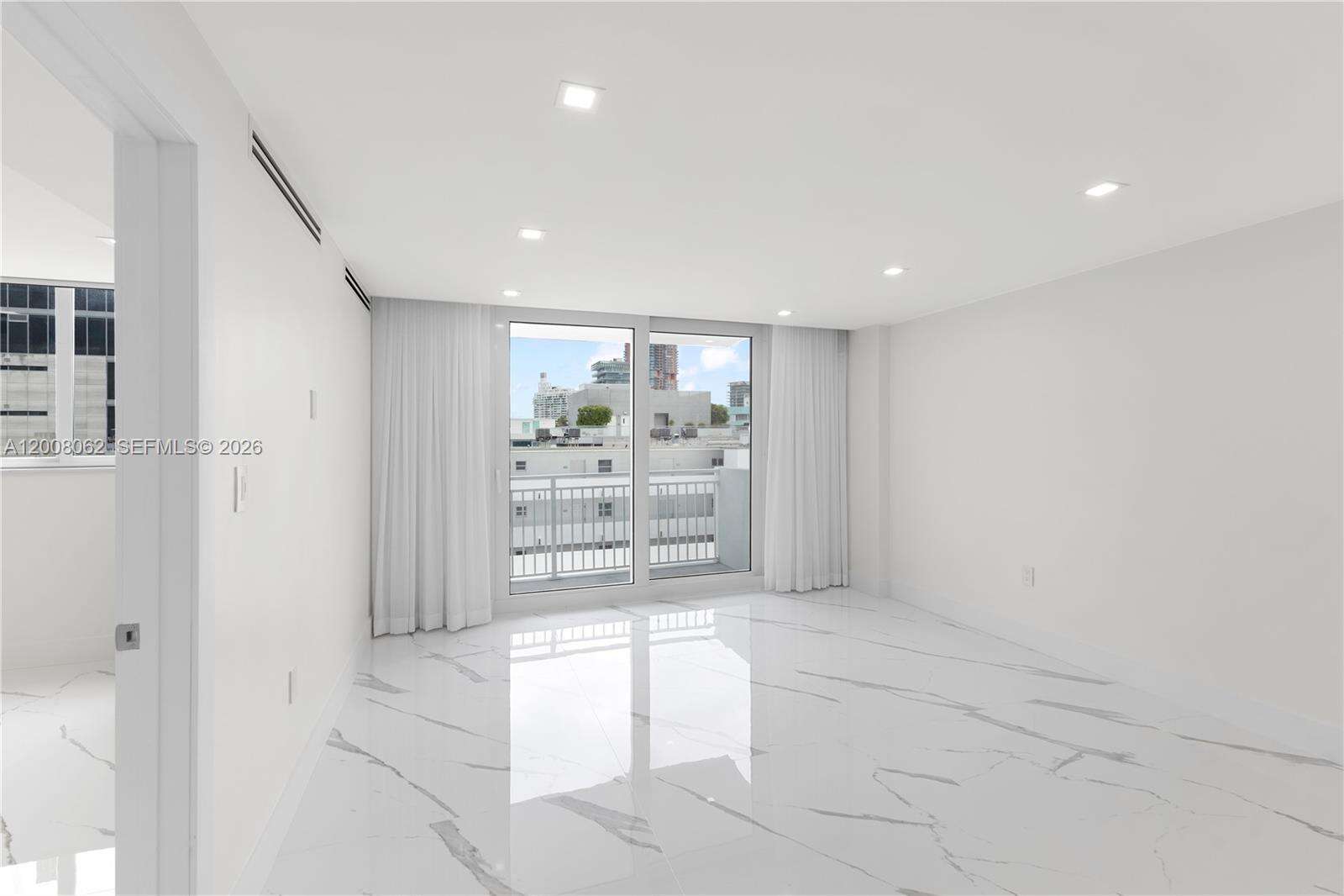Ocean Point at 345 Ocean Dr, Miami Beach, FL 33139 - For Rent photo 3