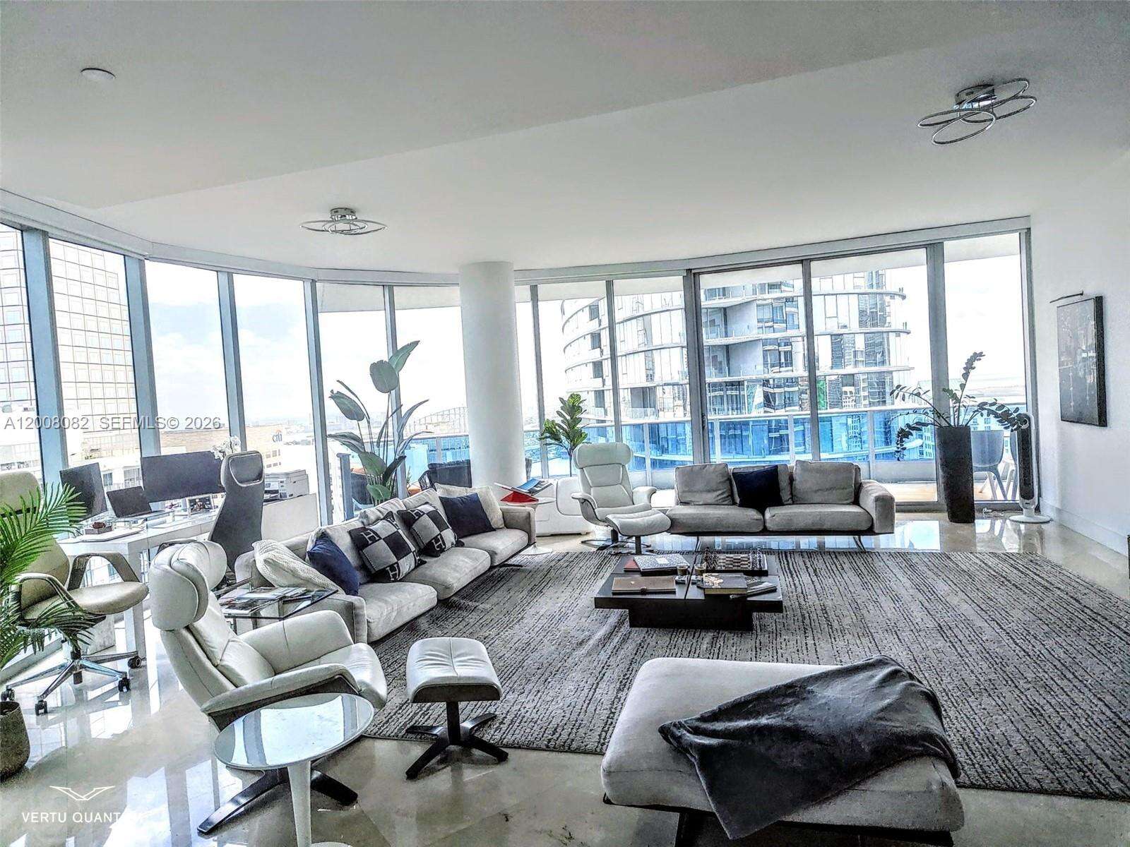 Epic Residences at 200 Biscayne Blvd Way, Miami, FL 33131 - For Rent photo 3
