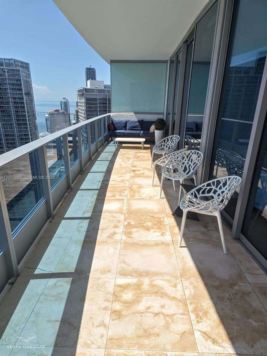 Epic Residences at 200 Biscayne Blvd Way, Miami, FL 33131 - For Rent photo 42