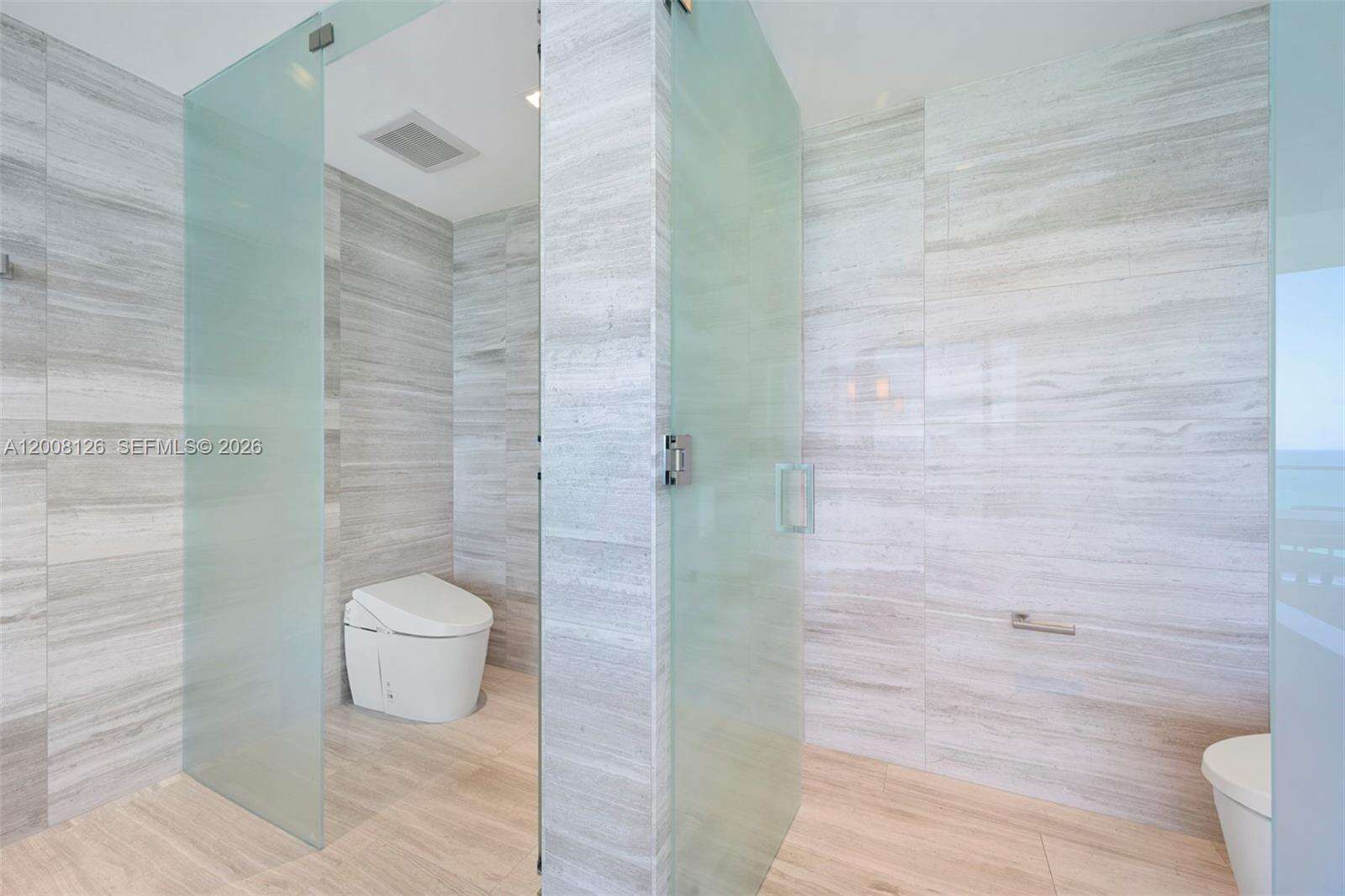 Armani Casa at 18975 Collins Ave, Sunny Isles Beach, FL 33160 - For Rent photo 11