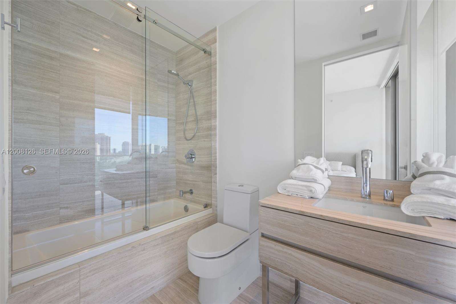Armani Casa at 18975 Collins Ave, Sunny Isles Beach, FL 33160 - For Rent photo 17