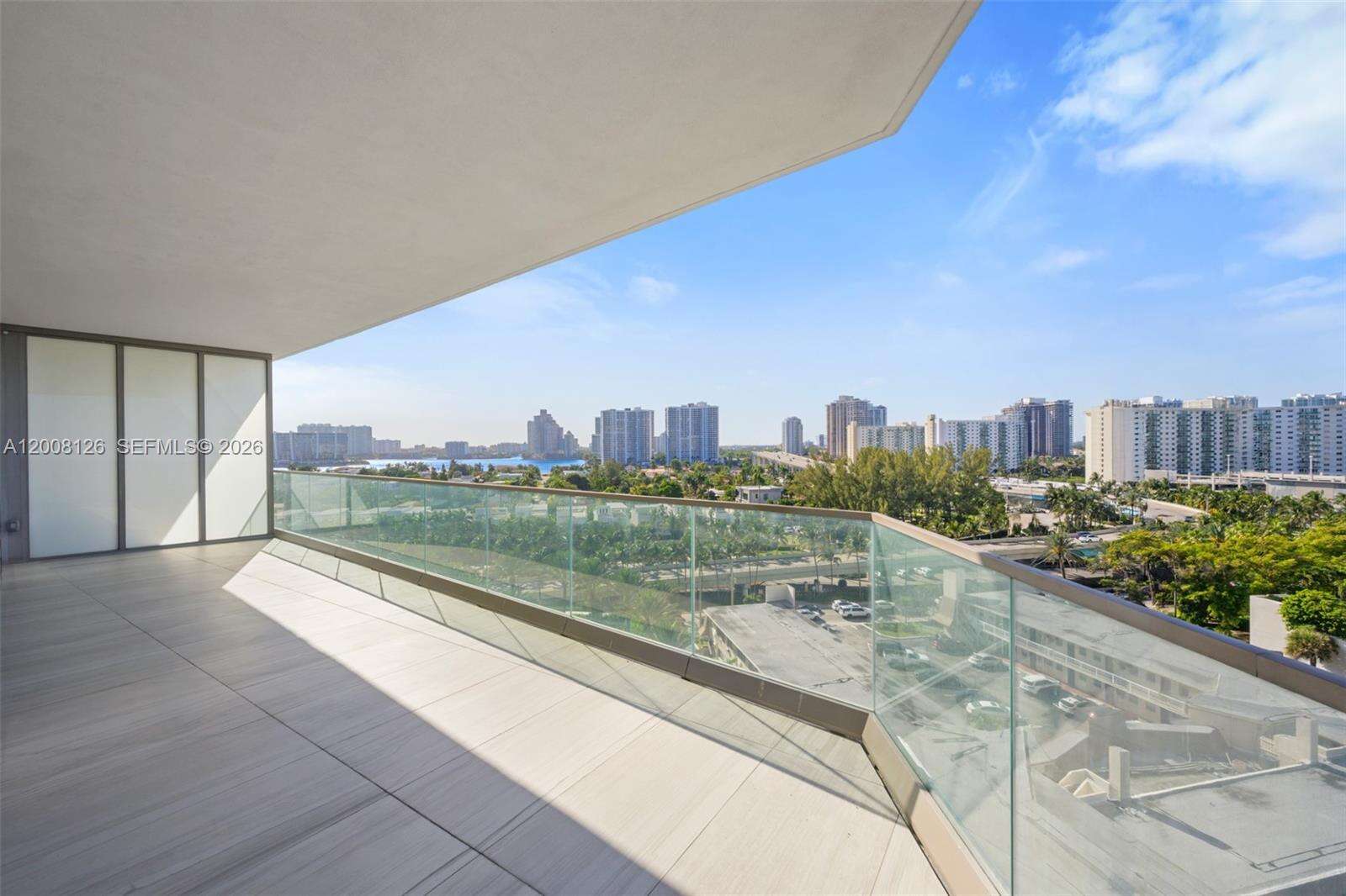 Armani Casa at 18975 Collins Ave, Sunny Isles Beach, FL 33160 - For Rent photo 18