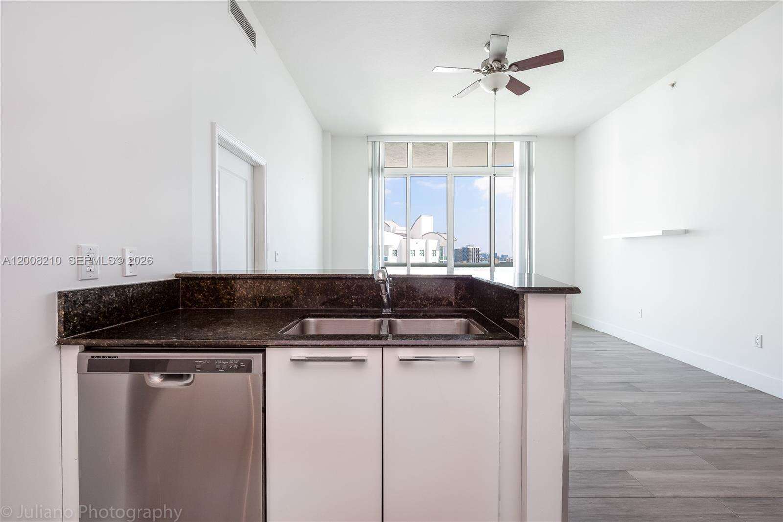 360 Condo at 7900 Harbor Island Dr, North Bay Village, FL 33141 - For Rent photo 11