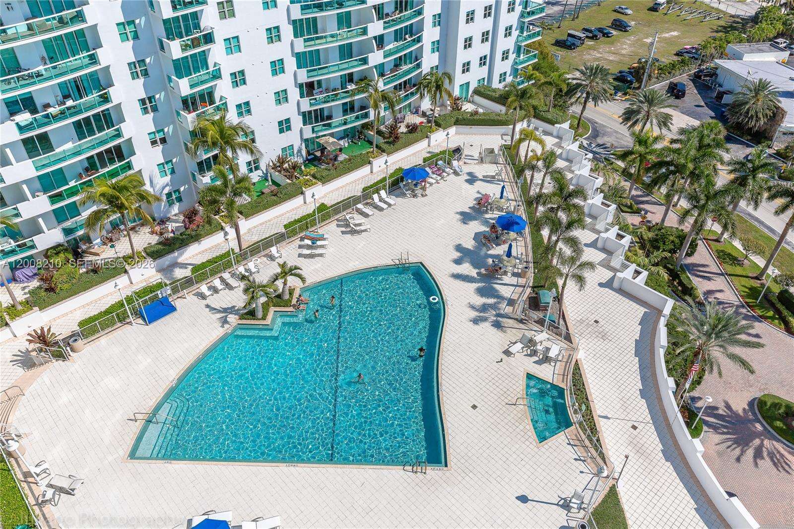 360 Condo at 7900 Harbor Island Dr, North Bay Village, FL 33141 - For Rent photo 4