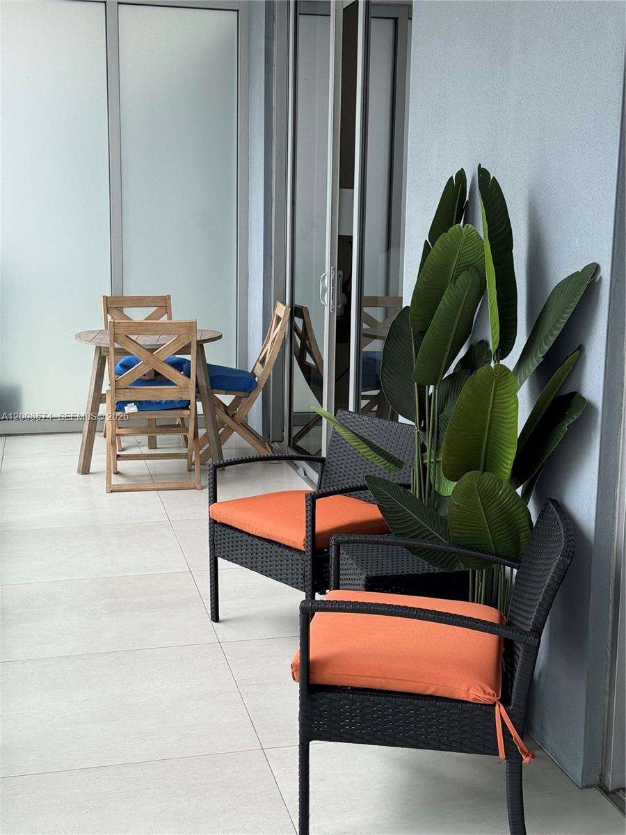 Brickell House at 1300 Brickell Bay Dr, Miami, FL 33131 - For Rent photo 15
