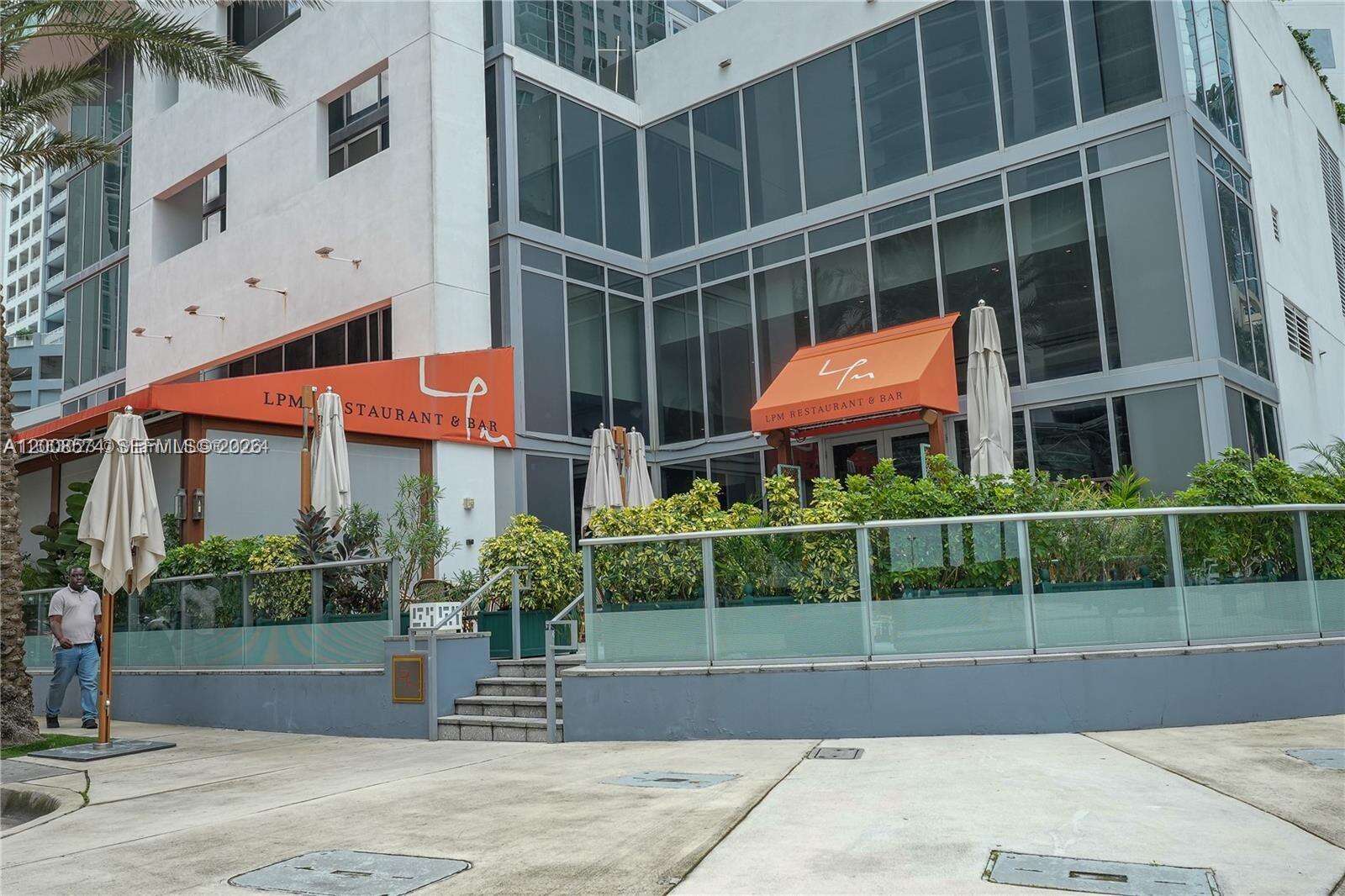 Brickell House at 1300 Brickell Bay Dr, Miami, FL 33131 - For Rent photo 24
