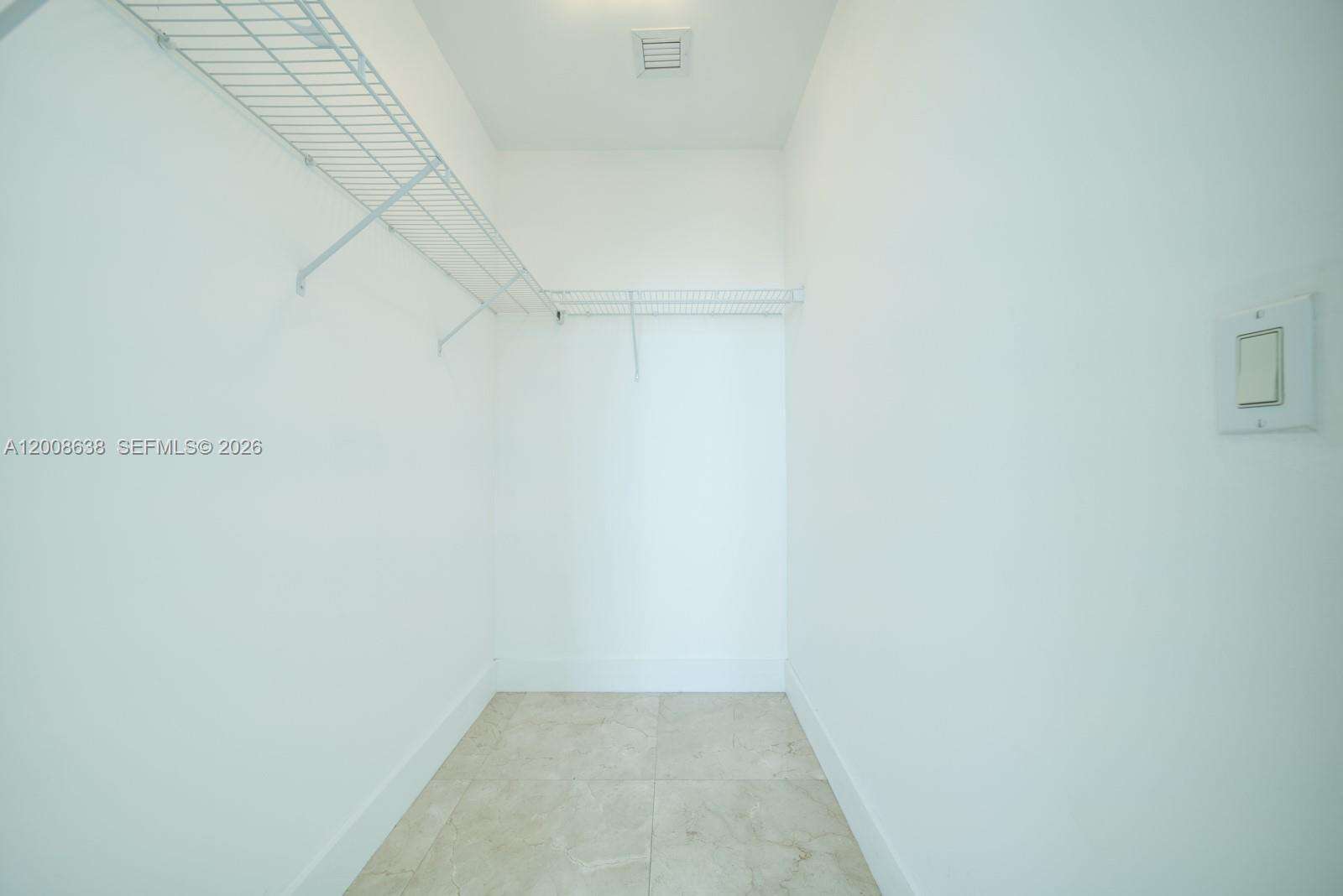 The Plaza On Brickell East at 950 Brickell Bay Dr, Miami, FL 33131 - For Rent photo 16