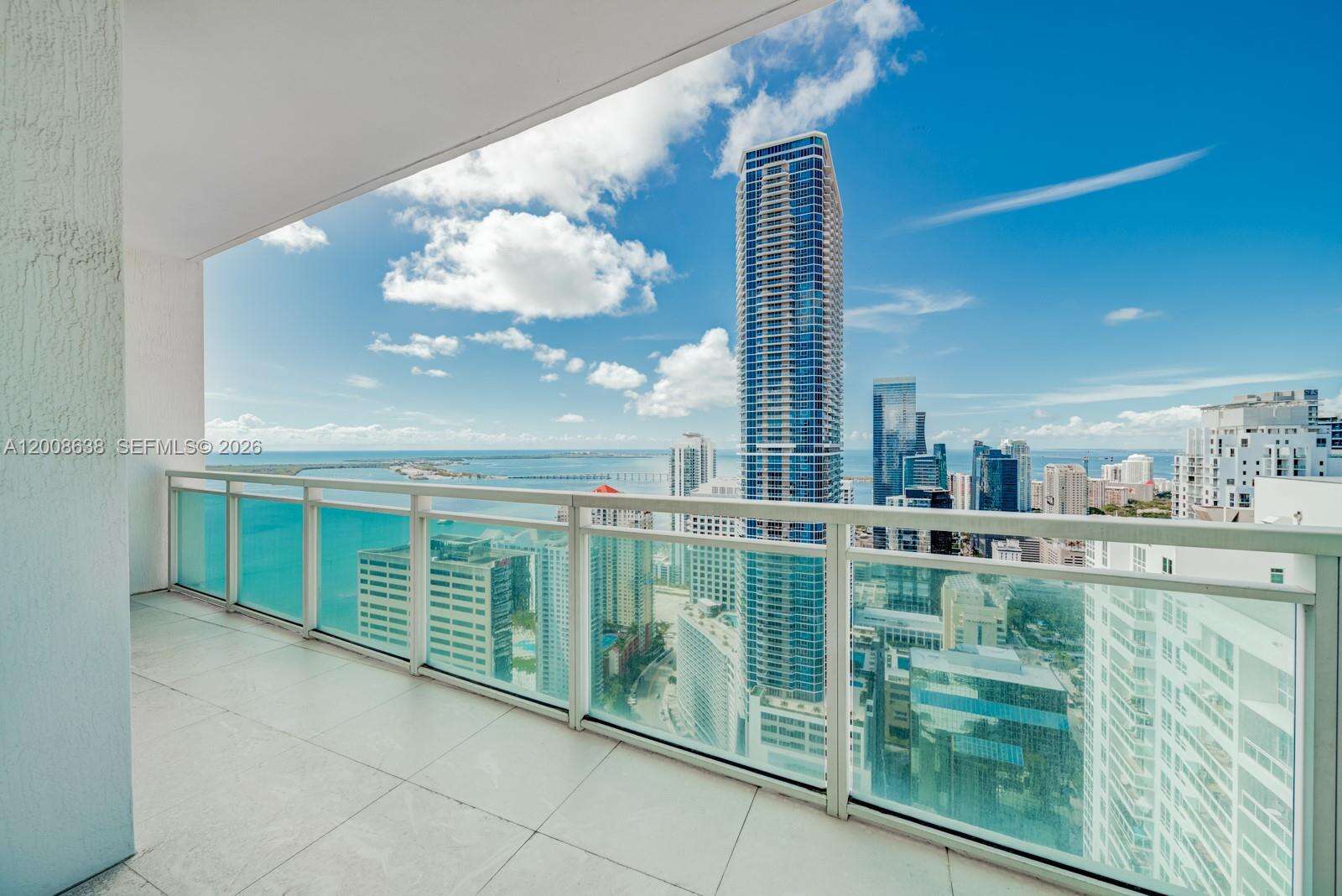 The Plaza On Brickell East at 950 Brickell Bay Dr, Miami, FL 33131 - For Rent photo 19