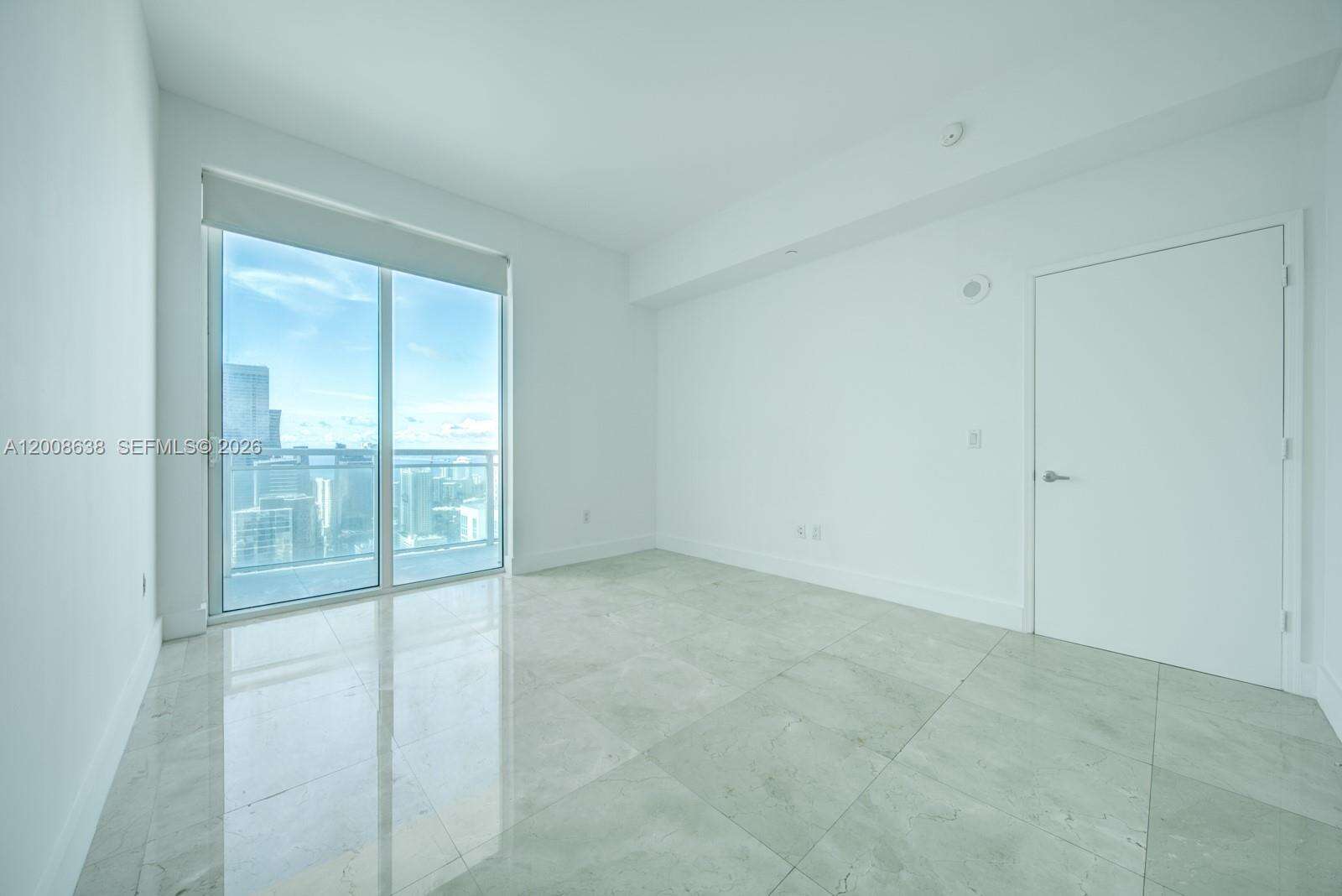 The Plaza On Brickell East at 950 Brickell Bay Dr, Miami, FL 33131 - For Rent photo 8