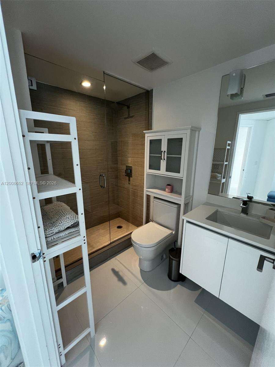 Parque Towers at 330 Sunny Isles Blvd, Sunny Isles Beach, FL 33160 - For Rent photo 16