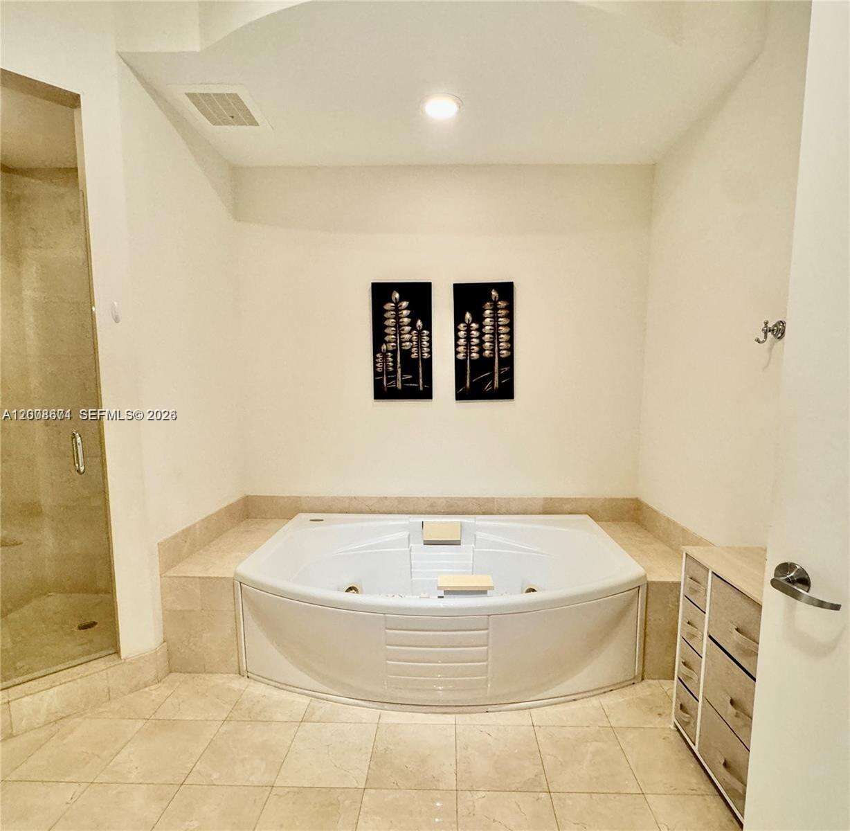 Trump Palace at 18101 Collins Ave, Sunny Isles Beach, FL 33160 - For Rent photo 12