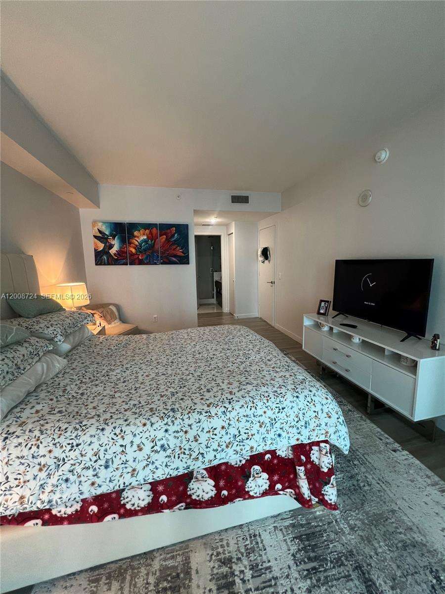 Millecento at 1100 Miami Ave, Miami, FL 33130 - For Rent photo 11