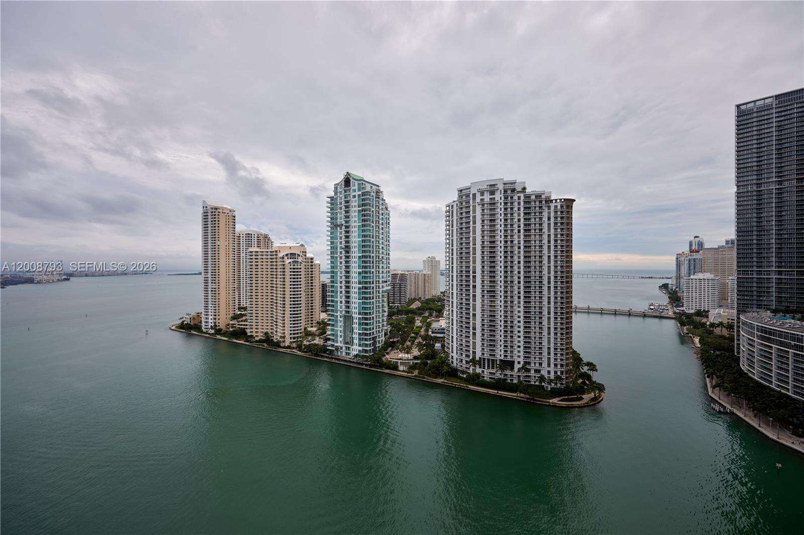 Met 1 at 300 Biscayne Blvd, Miami, FL 33131 - For Rent photo 20