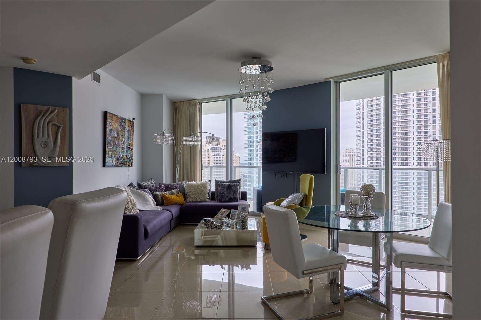 Met 1 at 300 Biscayne Blvd, Miami, FL 33131 - For Rent photo 4
