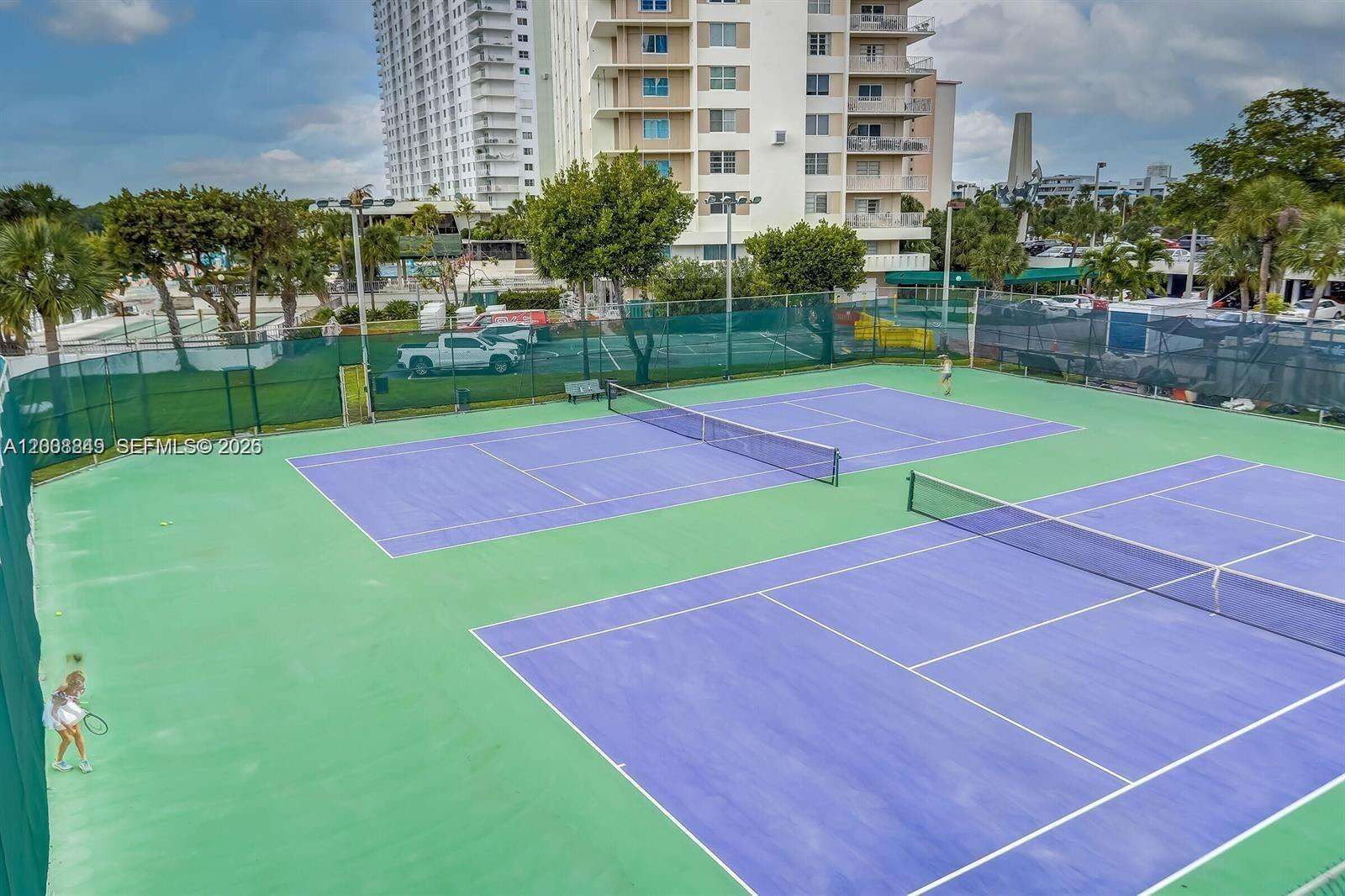 Arlen House at 100 Bayview Dr, Sunny Isles Beach, FL 33160 - For Rent photo 27