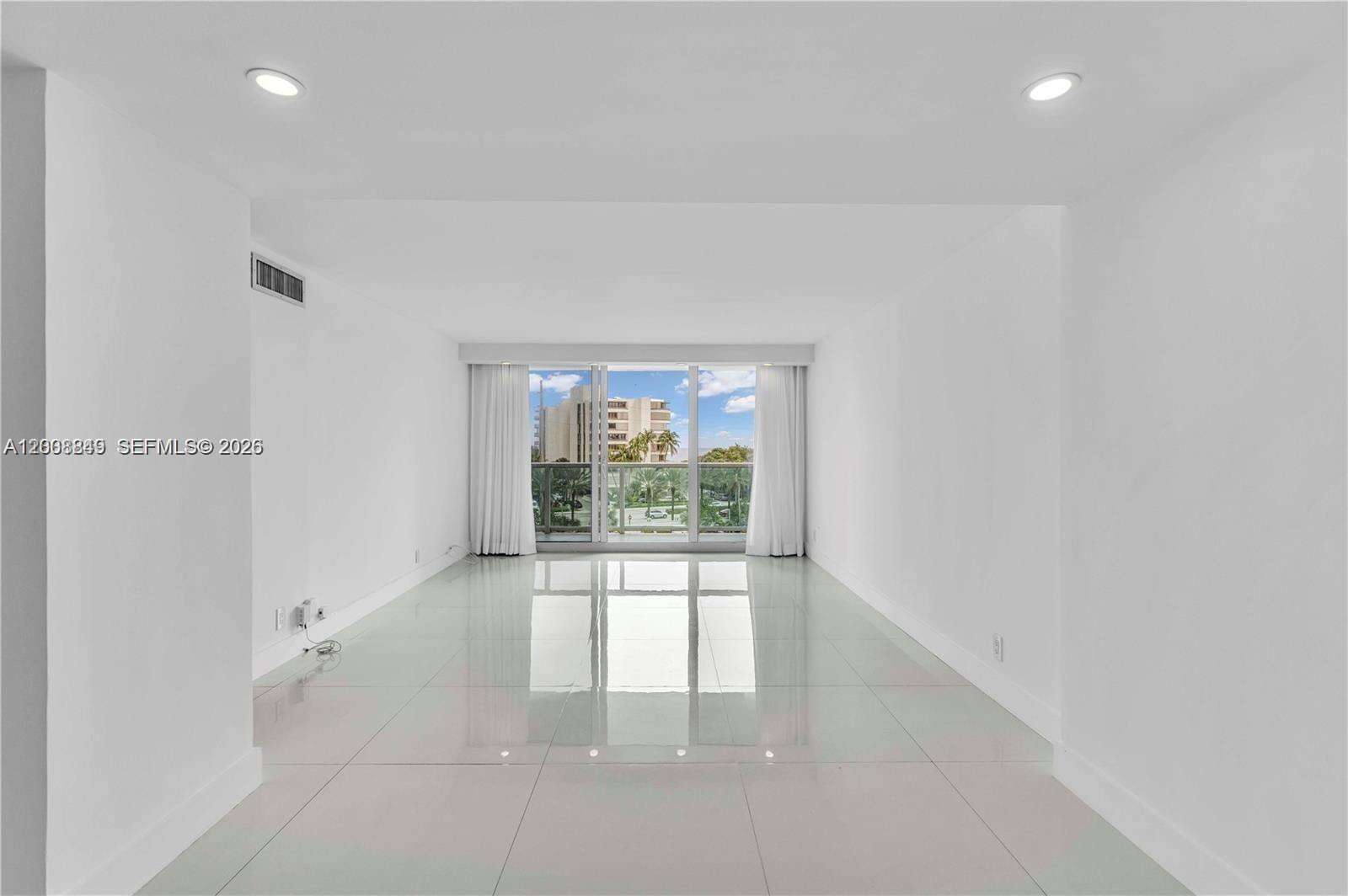 Arlen House at 100 Bayview Dr, Sunny Isles Beach, FL 33160 - For Rent photo 4