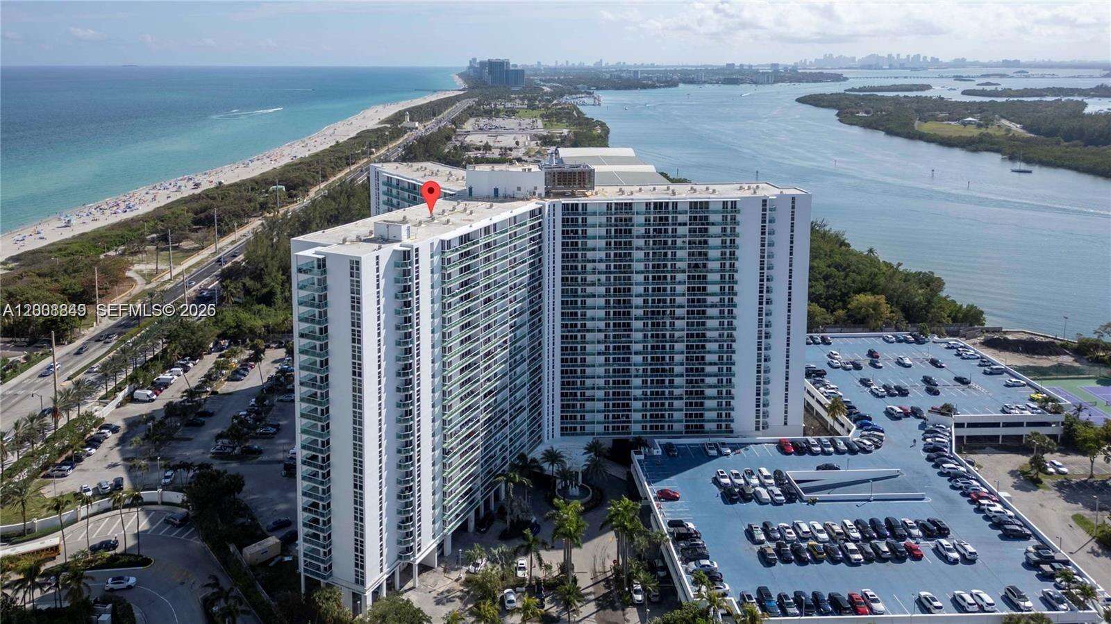 Arlen House at 100 Bayview Dr, Sunny Isles Beach, FL 33160 - For Rent photo 39