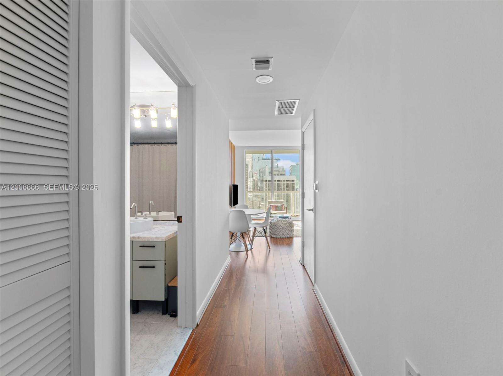 Vizcayne North at 244 Biscayne Blvd, Miami, FL 33132 - For Rent photo 13