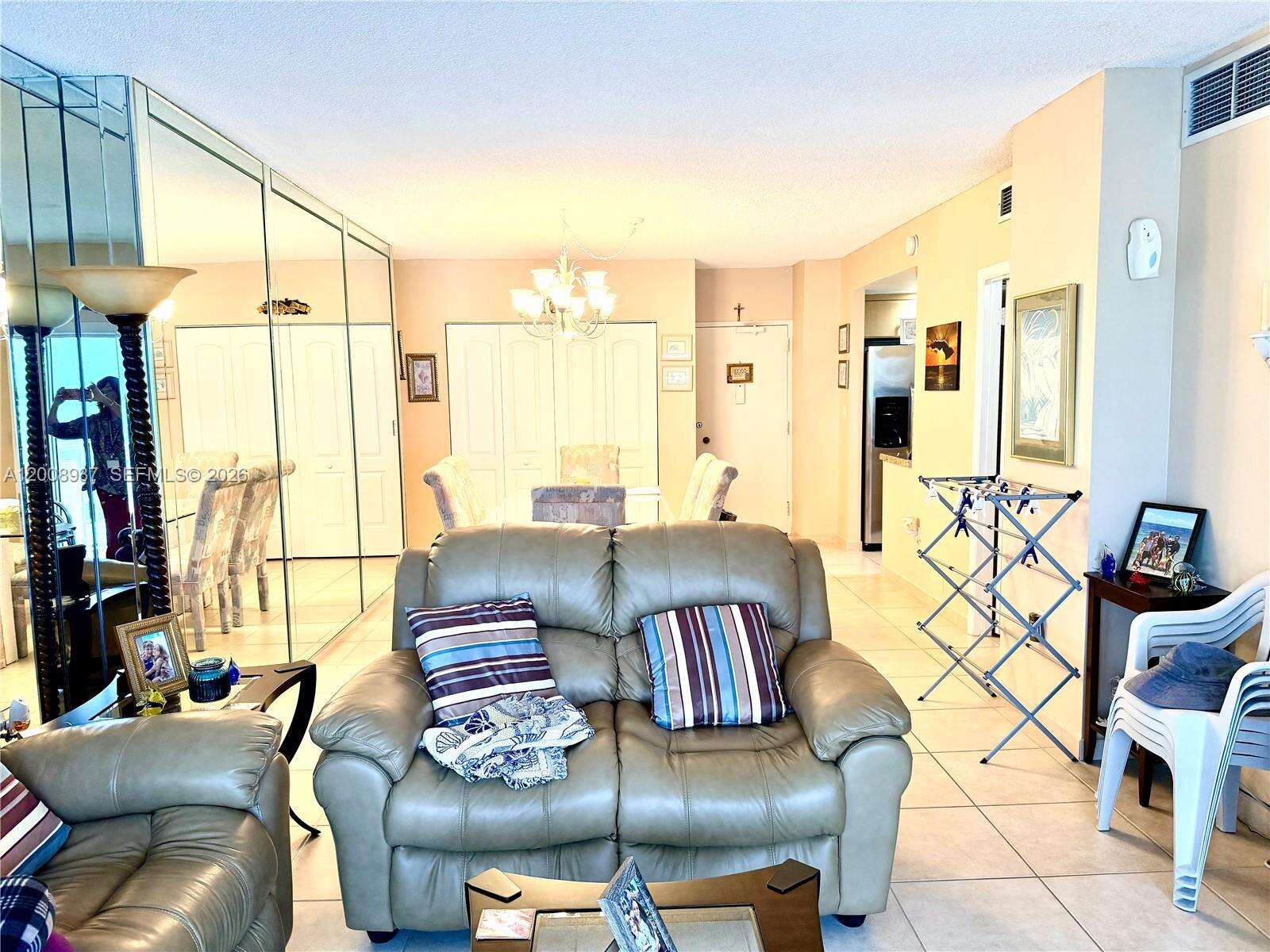 The Hemispheres at 1950 Ocean Dr, Hallandale Beach, FL 33009 - For Rent photo 8