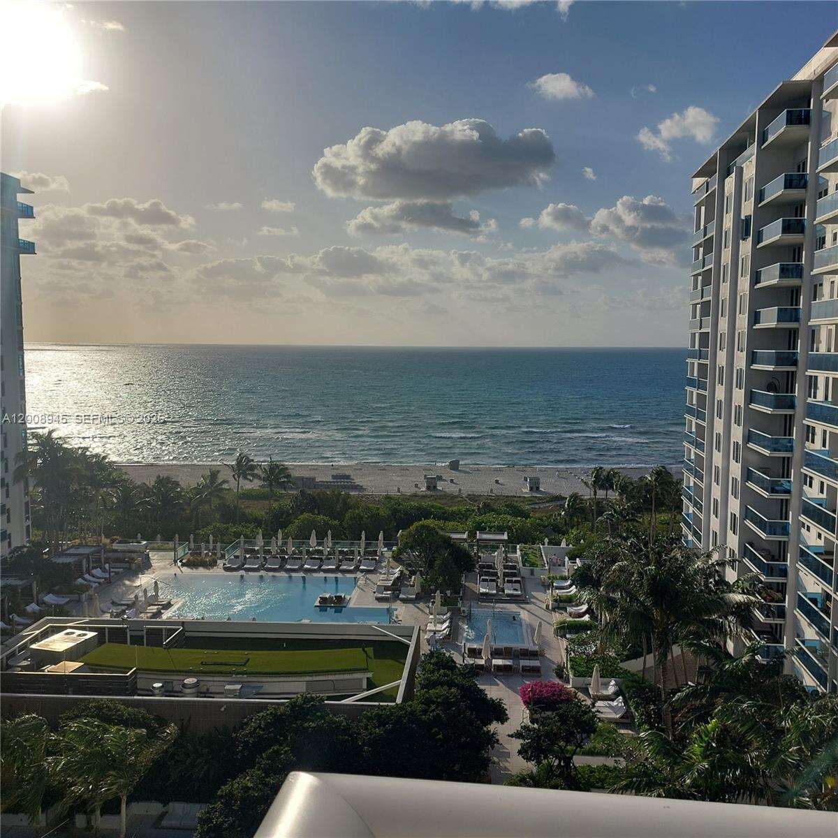 Roney Palace at 2301 Collins Ave, Miami Beach, FL 33139 - For Rent photo 2