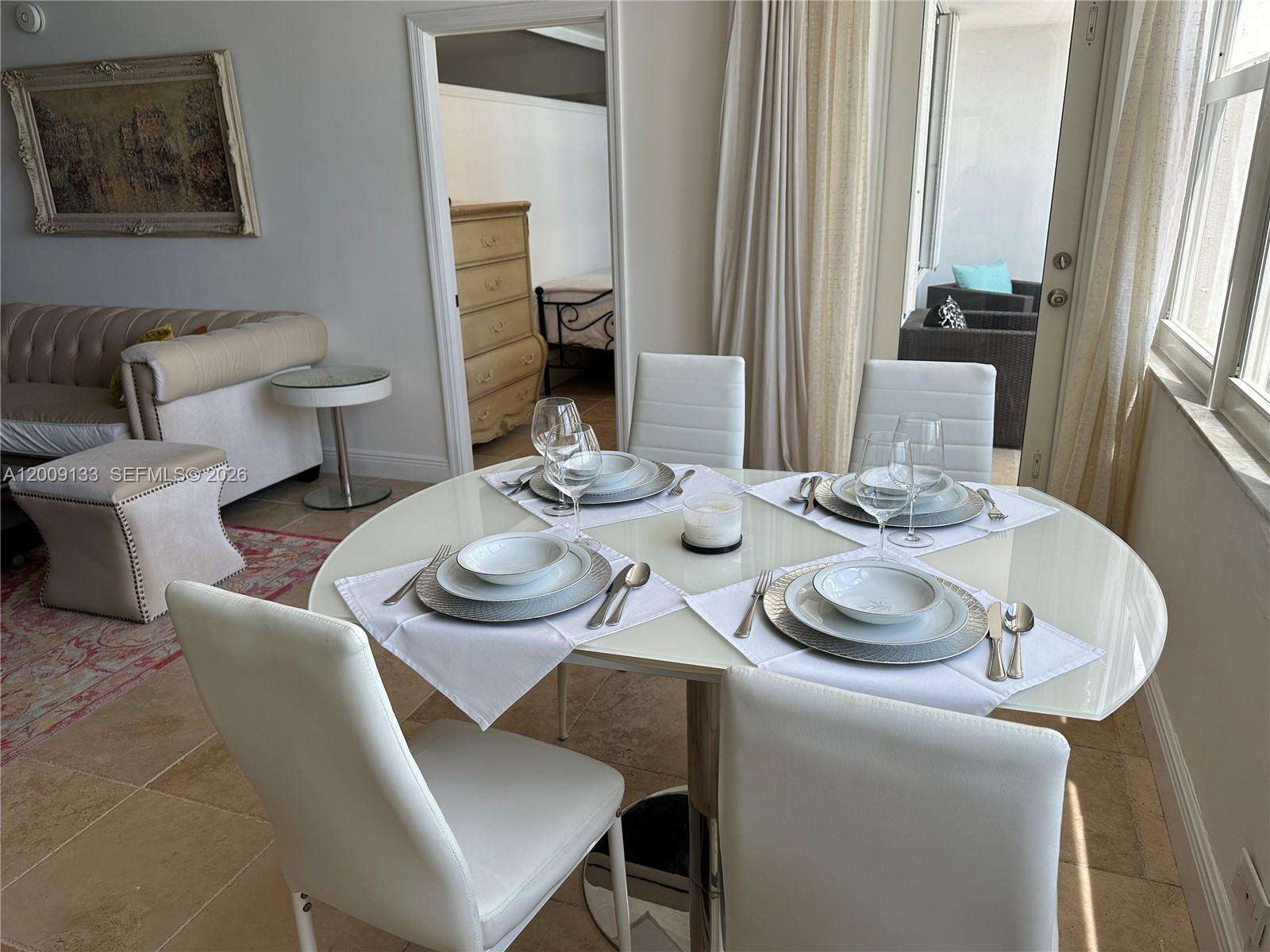 Maison Grande at 6039 Collins Ave, Miami Beach, FL 33140 - For Rent photo 7