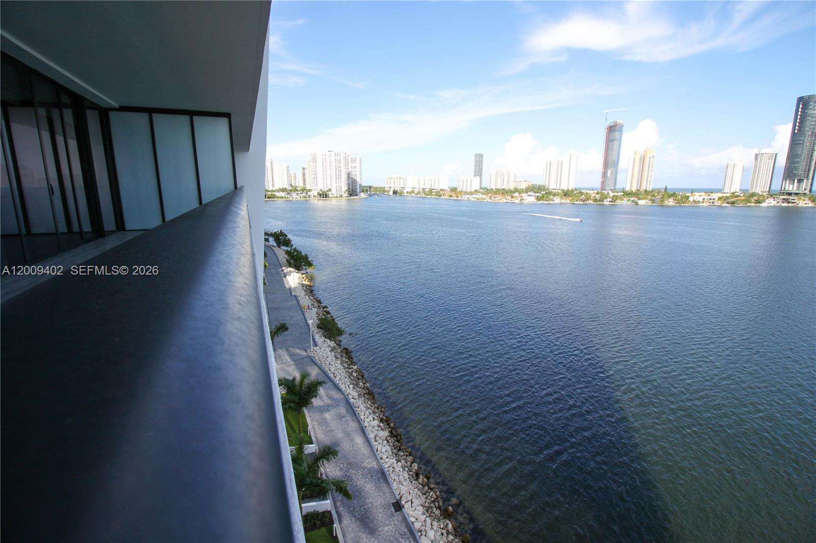 Prive at 5000 Island Estates Dr, Aventura, FL 33160 - For Rent photo 4