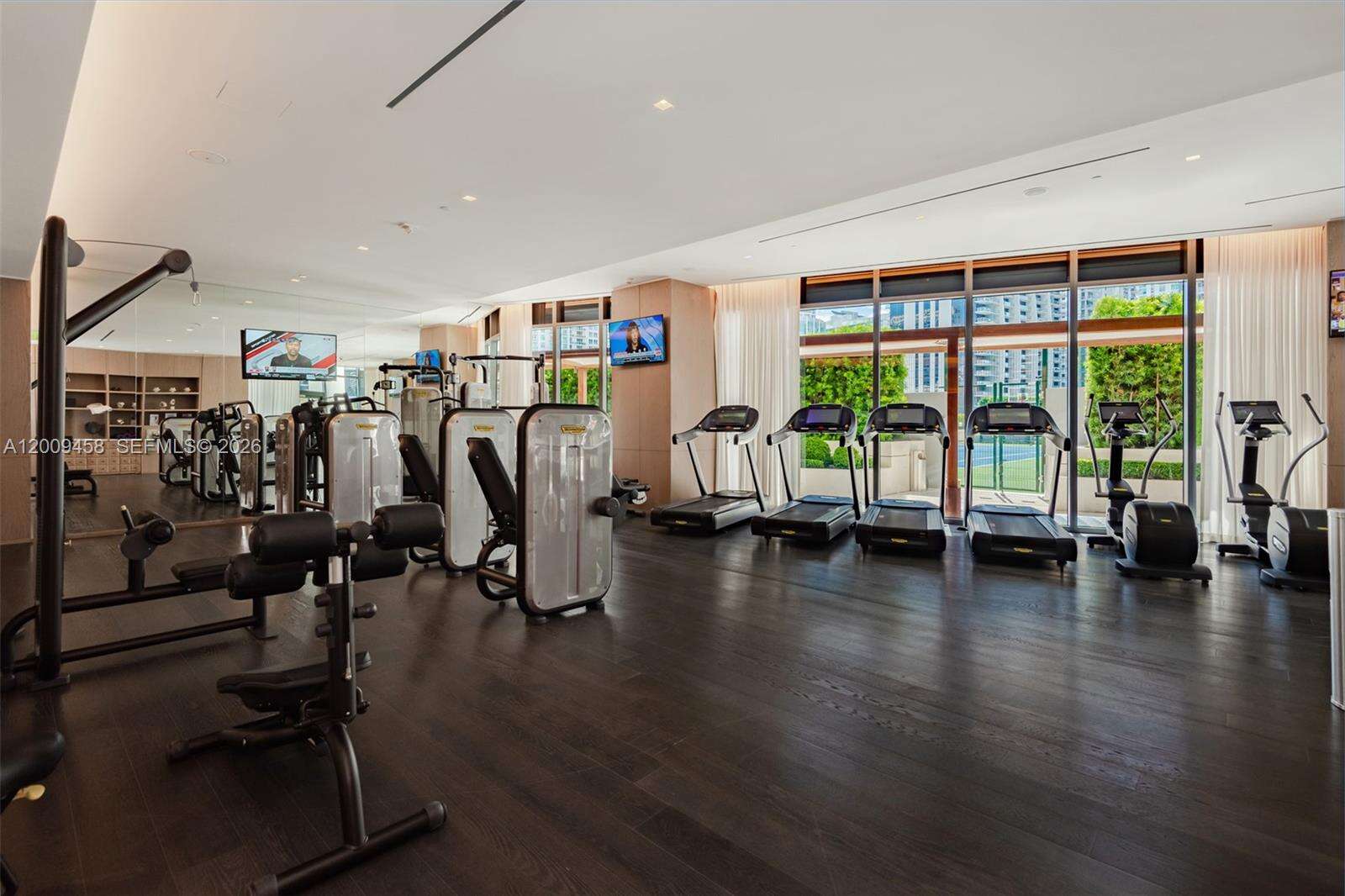 Sls Lux at 801 Miami Ave, Miami, FL 33130 - For Rent photo 47