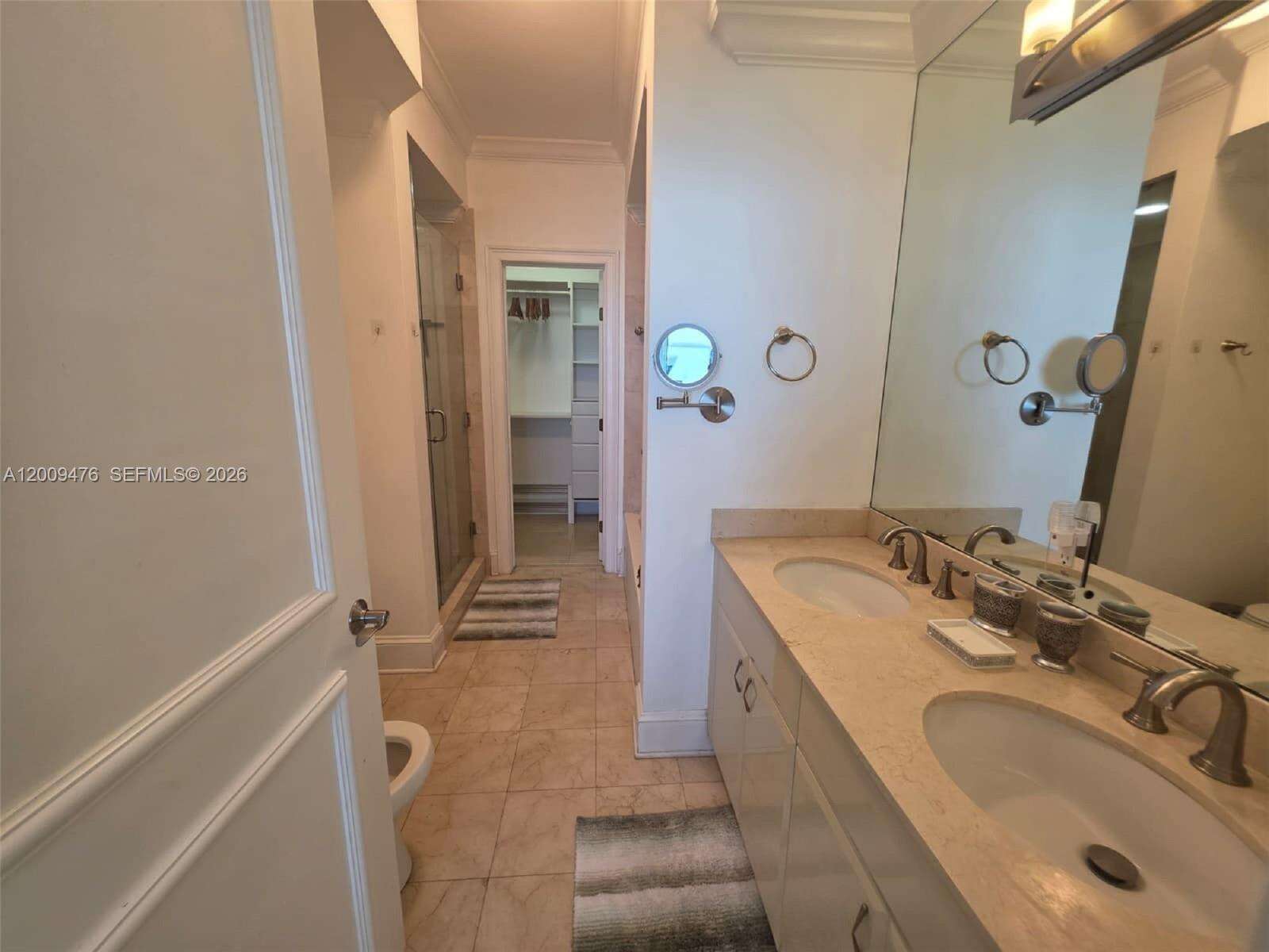 Akoya at 6365 Collins Ave, Miami Beach, FL 33141 - For Rent photo 14