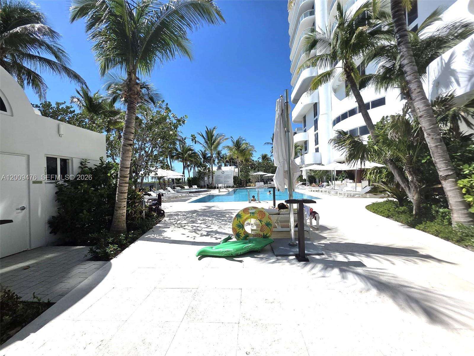 Akoya at 6365 Collins Ave, Miami Beach, FL 33141 - For Rent photo 16