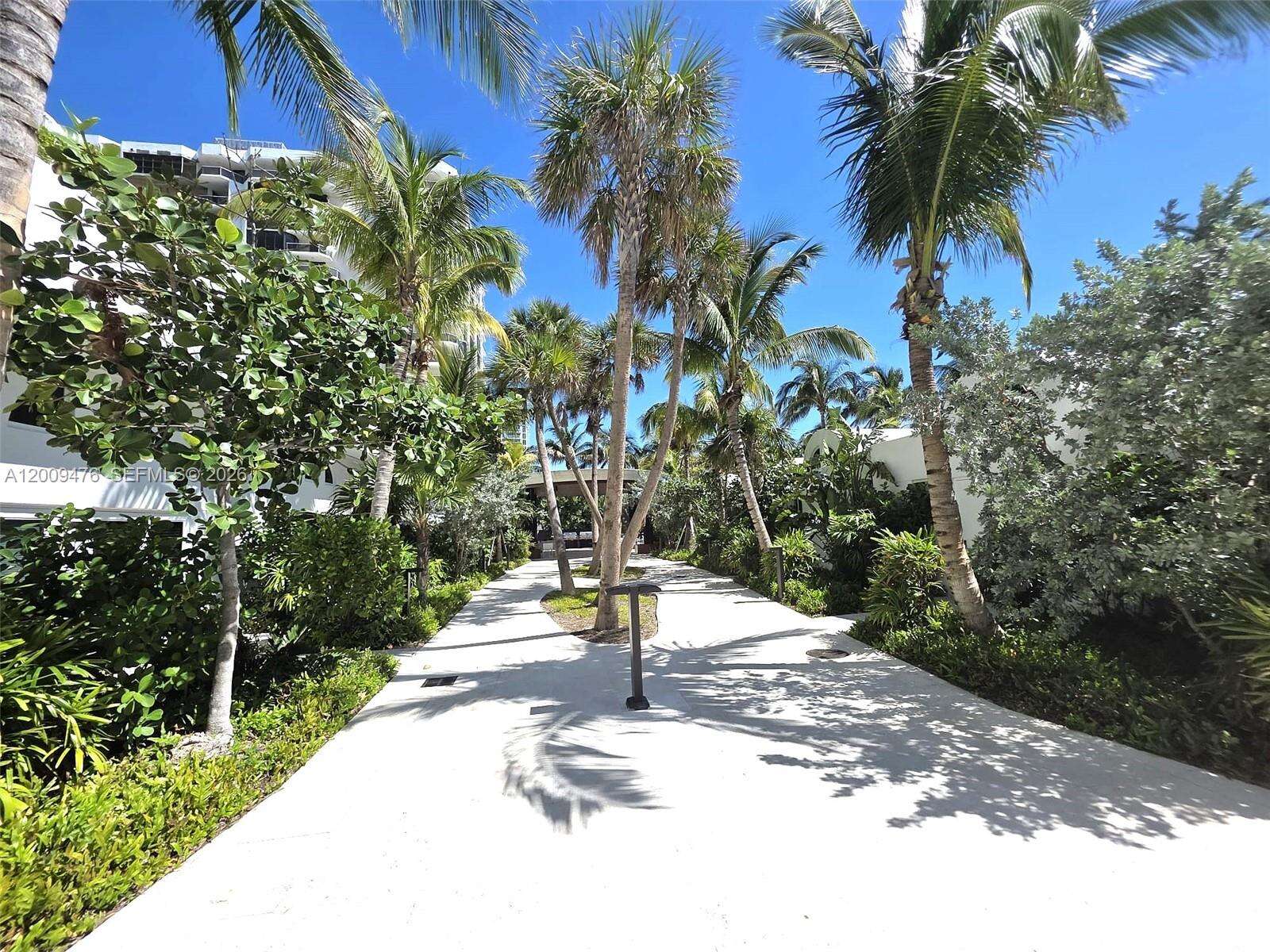 Akoya at 6365 Collins Ave, Miami Beach, FL 33141 - For Rent photo 17