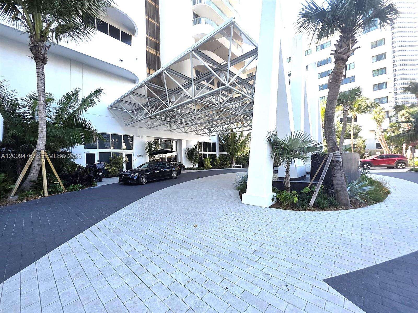 Akoya at 6365 Collins Ave, Miami Beach, FL 33141 - For Rent photo 24
