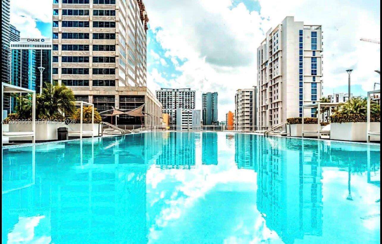 Neo Vertika at 690 1 Ct, Miami, FL 33130 - For Rent photo 1
