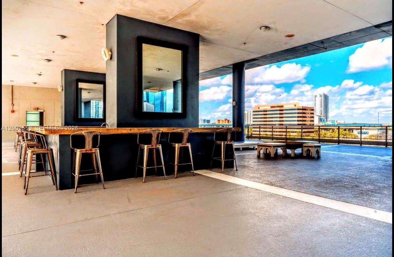 Neo Vertika at 690 1 Ct, Miami, FL 33130 - For Rent photo 22
