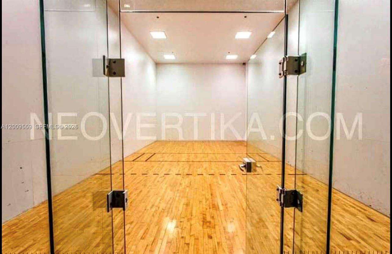 Neo Vertika at 690 1 Ct, Miami, FL 33130 - For Rent photo 23