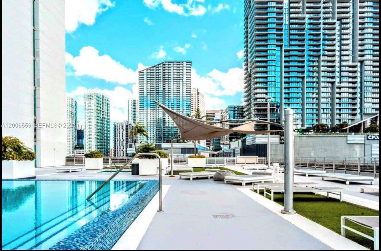 Neo Vertika at 690 1 Ct, Miami, FL 33130 - For Rent photo 29