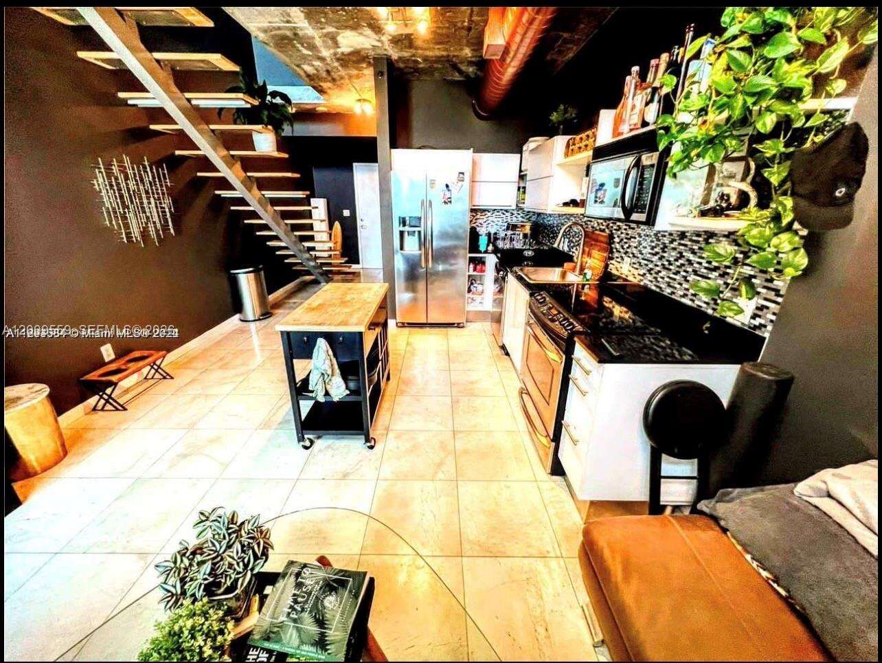 Neo Vertika at 690 1 Ct, Miami, FL 33130 - For Rent photo 10