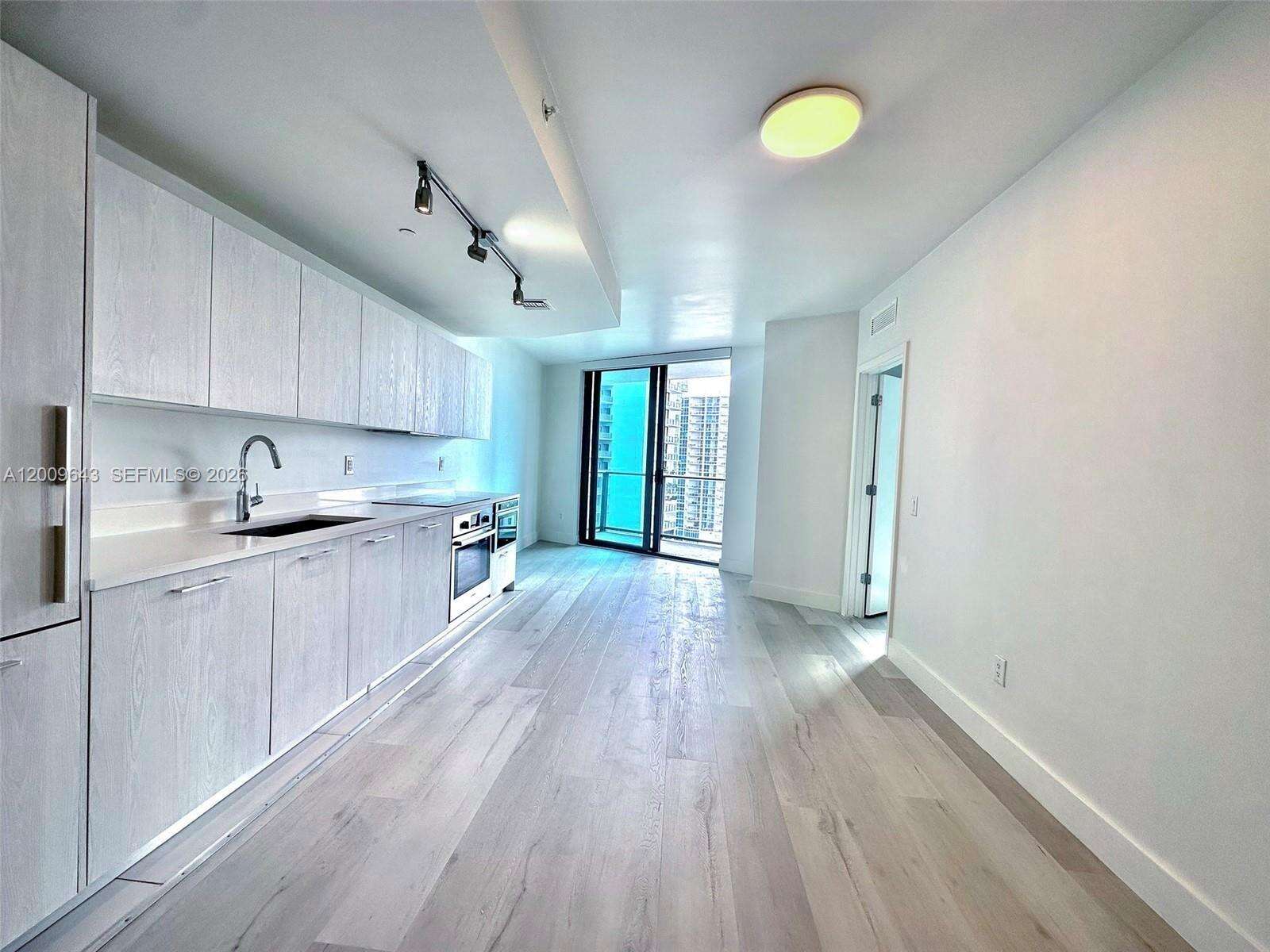 Paraiso Bayviews at 501 31 St, Miami, FL 33137 - For Rent photo 4