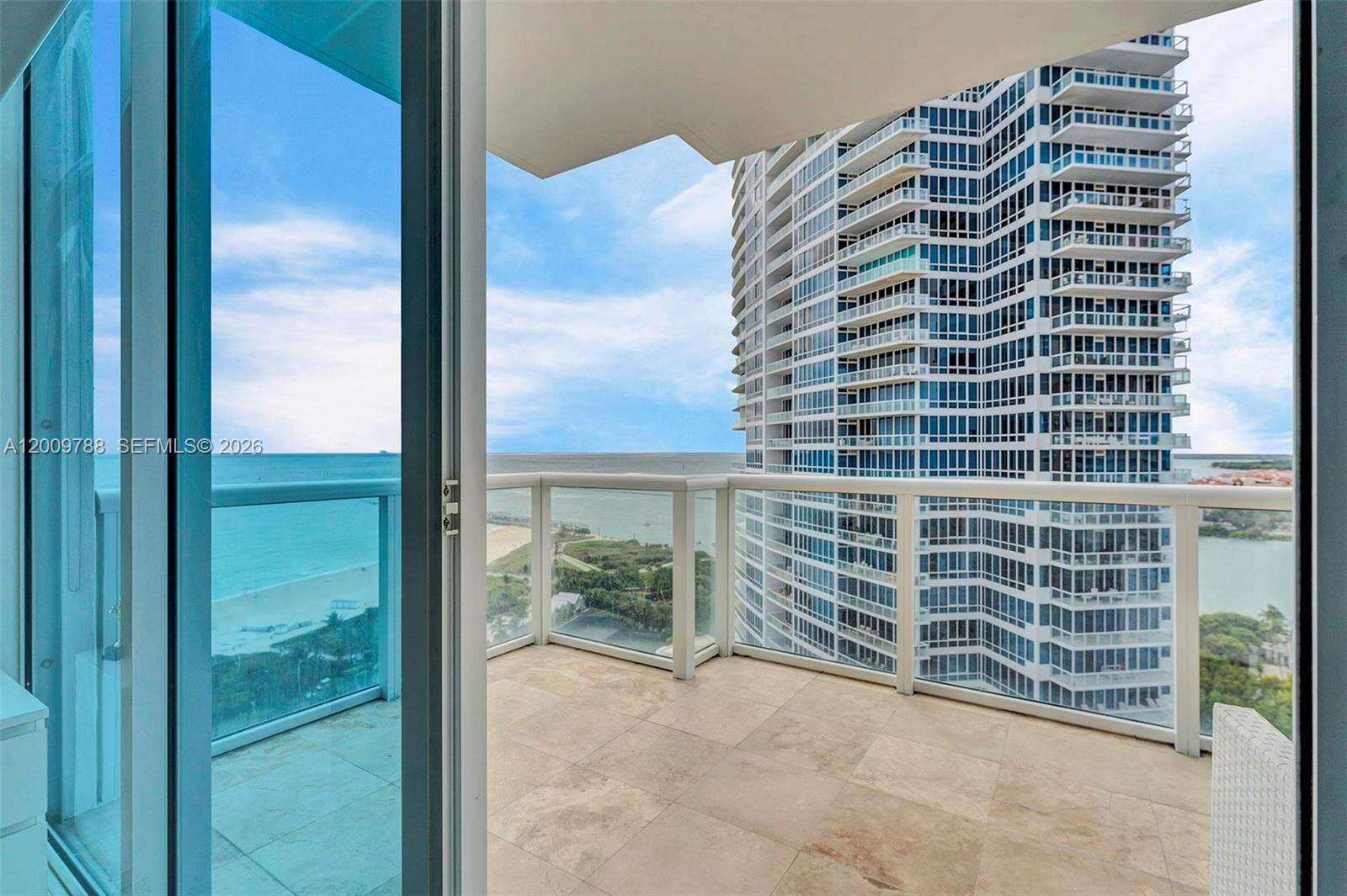 Continuum North Tower at 50 Pointe Dr, Miami Beach, FL 33139 - For Rent photo 30