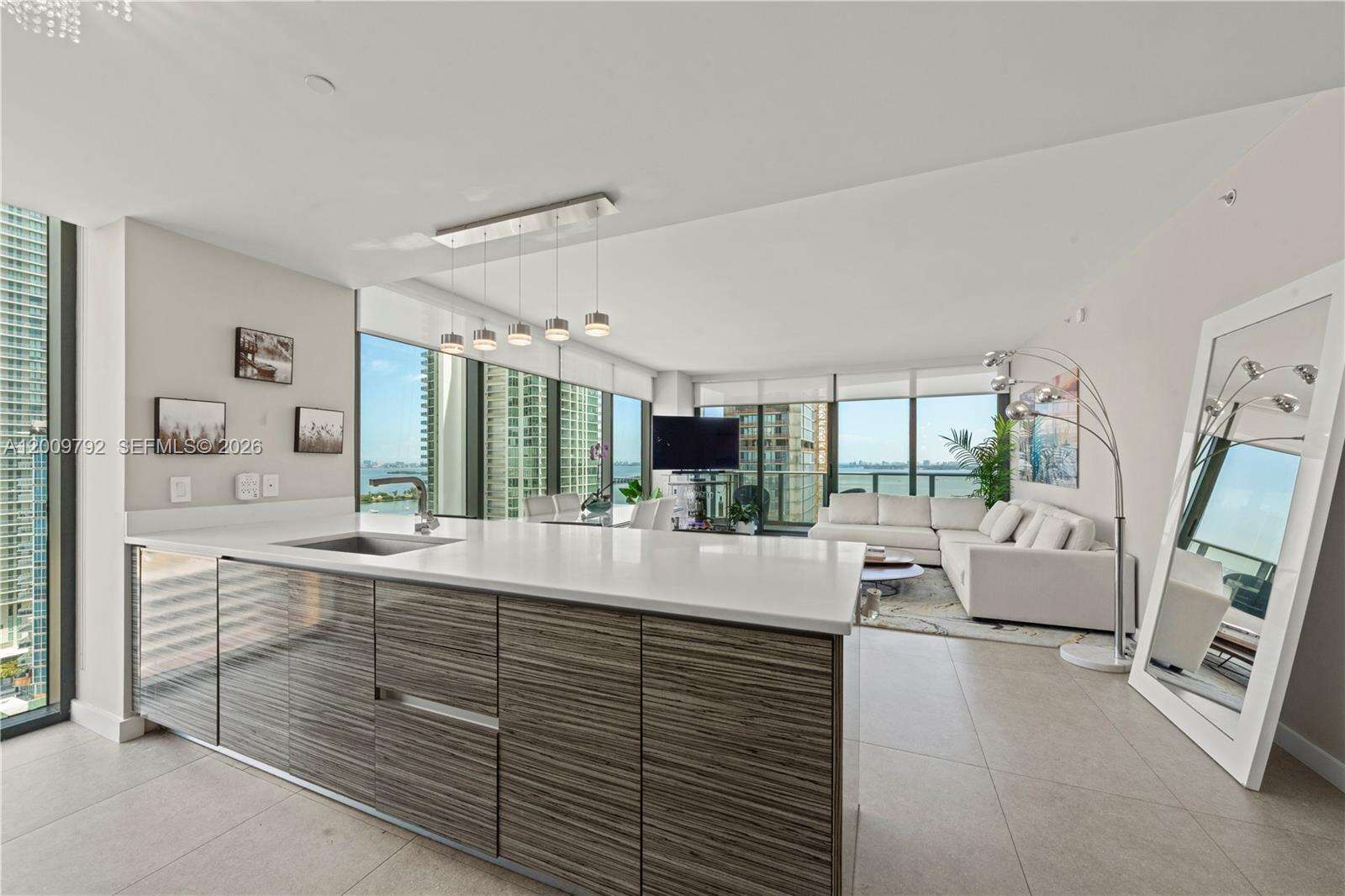 Icon Bay at 460 28 St, Miami, FL 33137 - For Rent photo 11