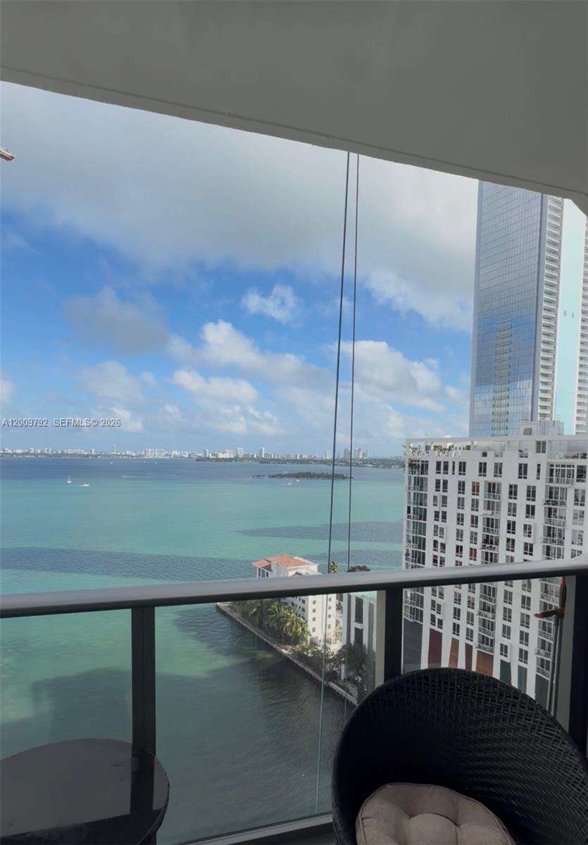 Icon Bay at 460 28 St, Miami, FL 33137 - For Rent photo 50