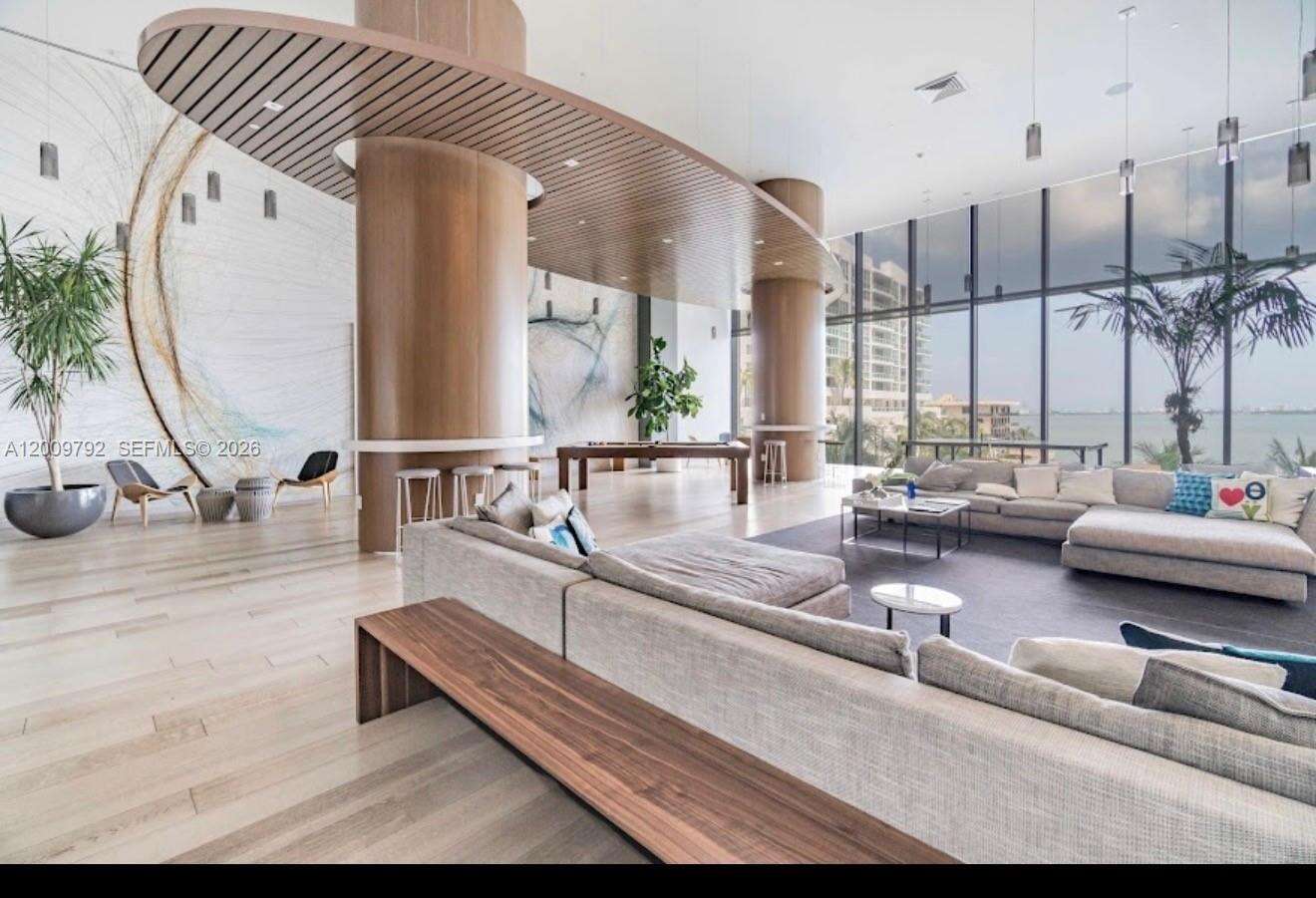 Icon Bay at 460 28 St, Miami, FL 33137 - For Rent photo 55