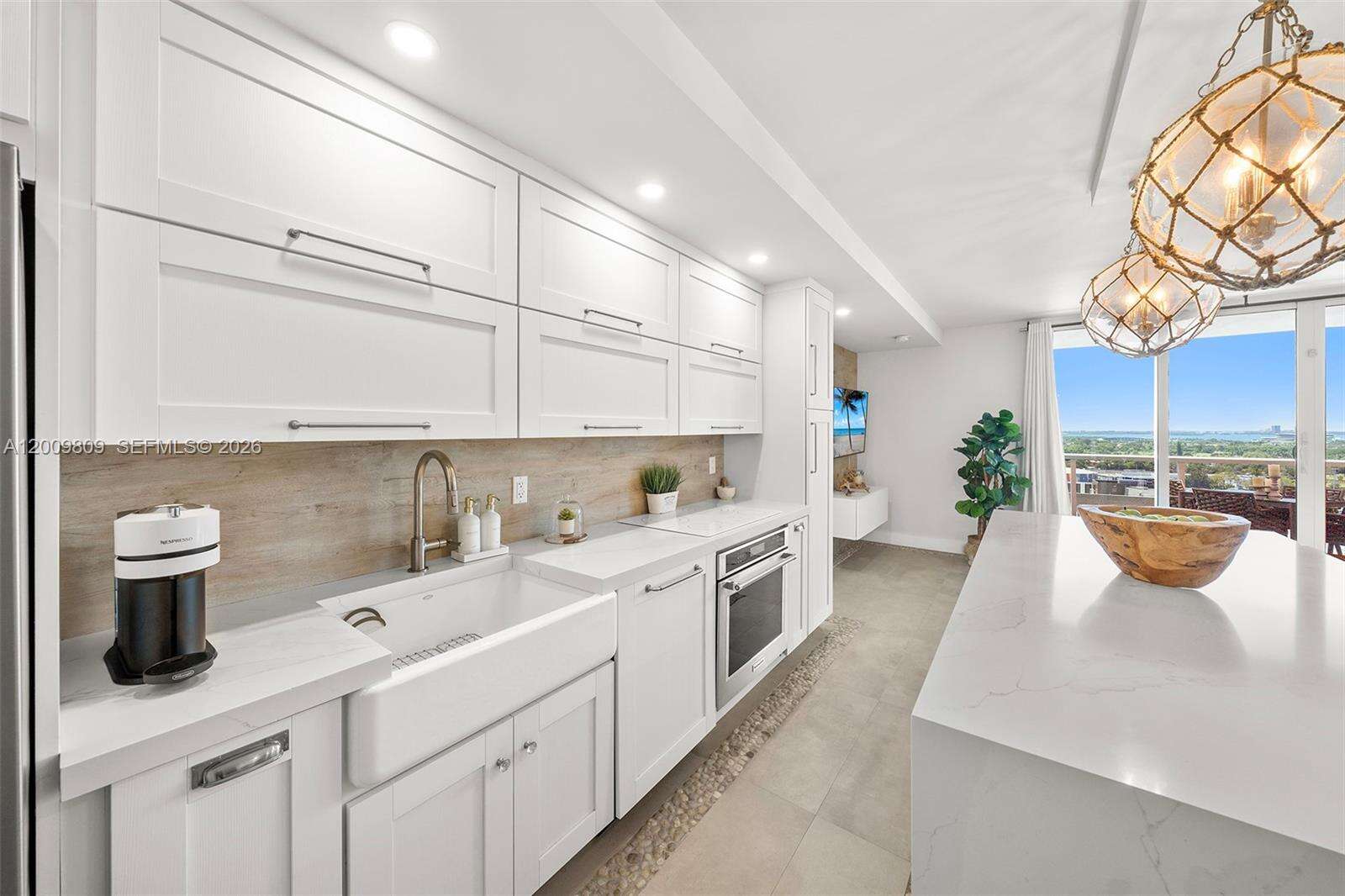 Roney Palace at 2301 Collins Ave, Miami Beach, FL 33139 - For Rent photo 11