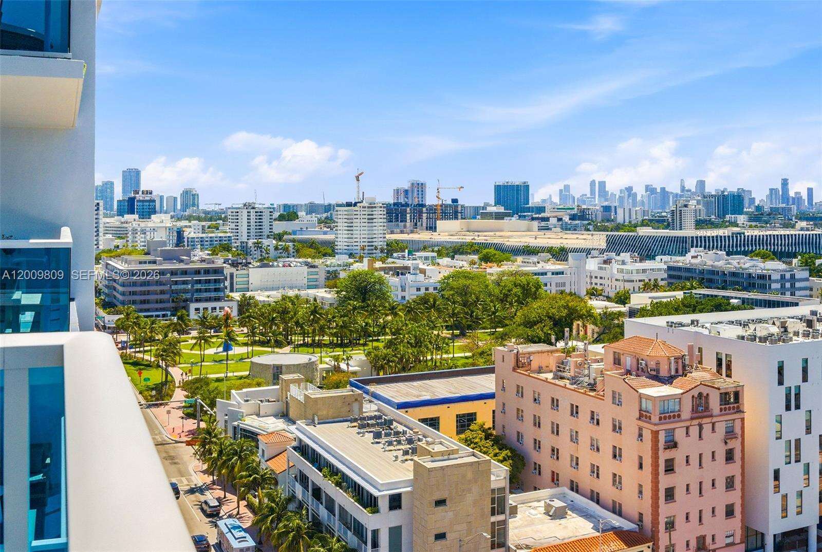 Roney Palace at 2301 Collins Ave, Miami Beach, FL 33139 - For Rent photo 32