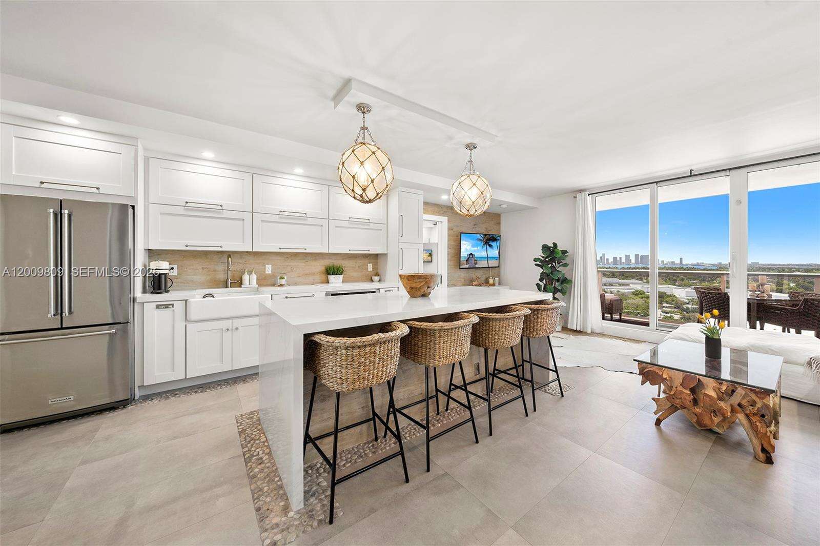 Roney Palace at 2301 Collins Ave, Miami Beach, FL 33139 - For Rent photo 10