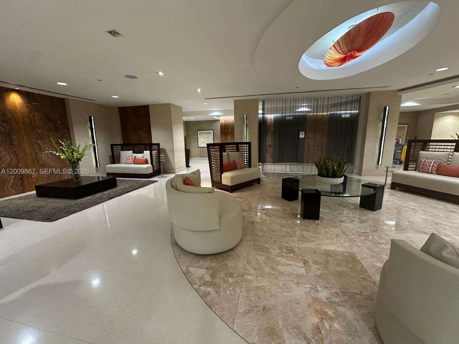 Club Atlantis at 2555 Collins Ave, Miami Beach, FL 33140 - For Rent photo 16